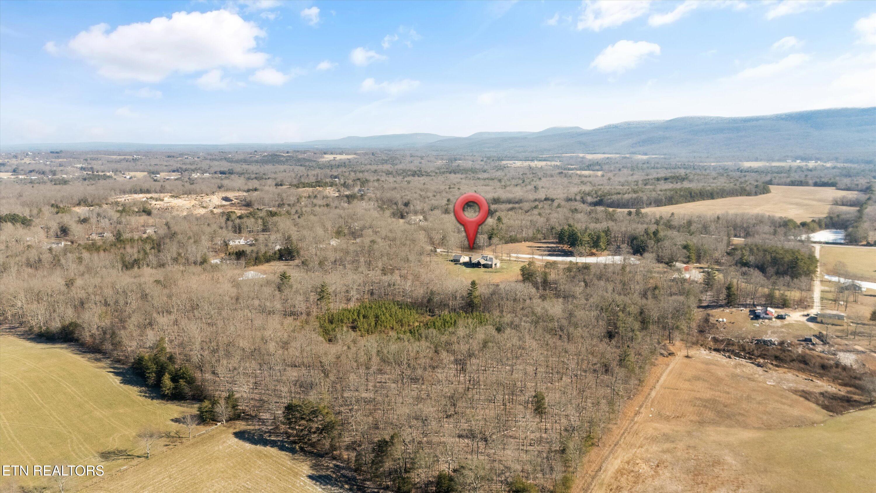 1752 Hillendale Road Crossville TN 38572