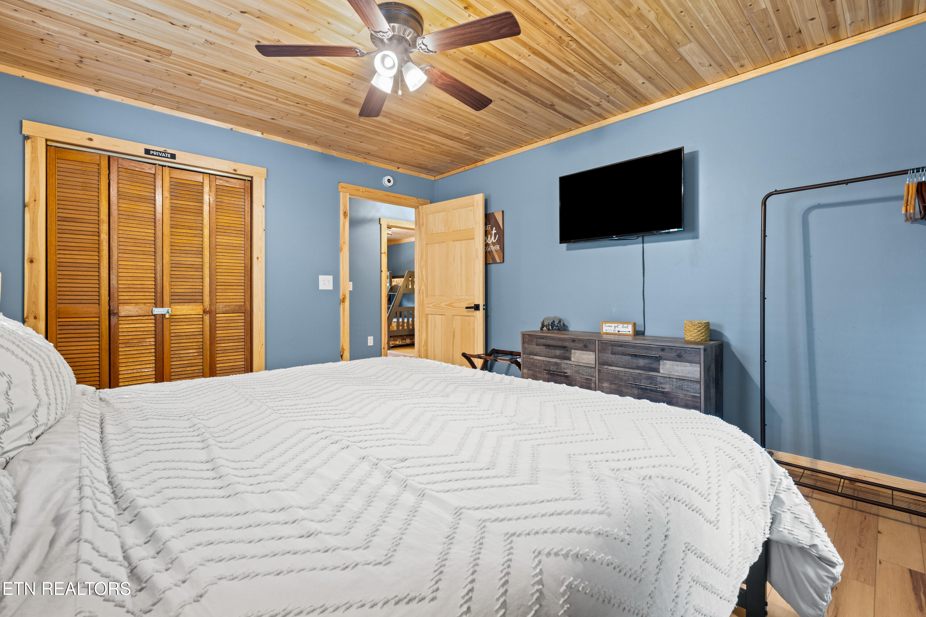 4323 Boogertown Road Sevierville TN 37876