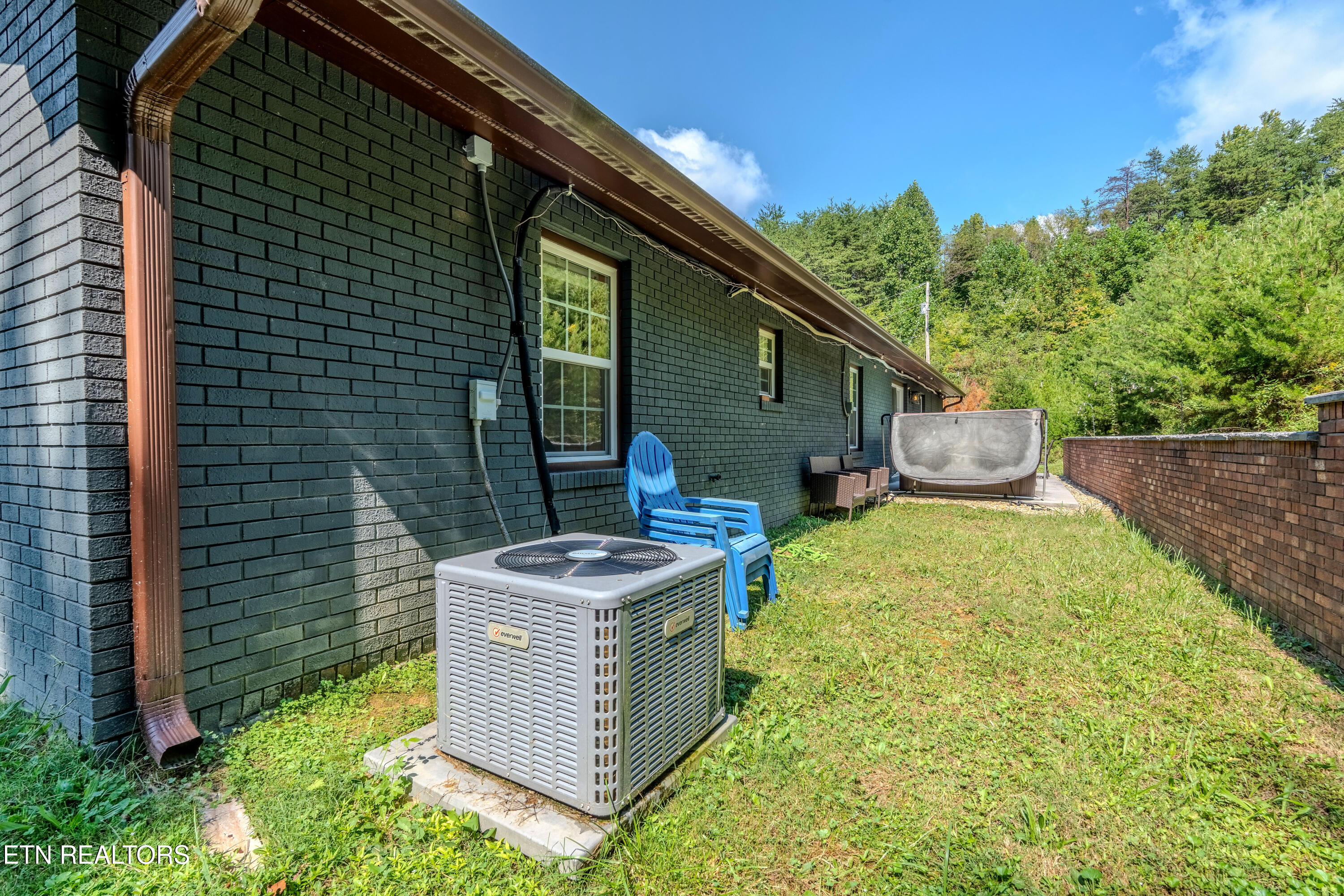 4323 Boogertown Road Sevierville TN 37876