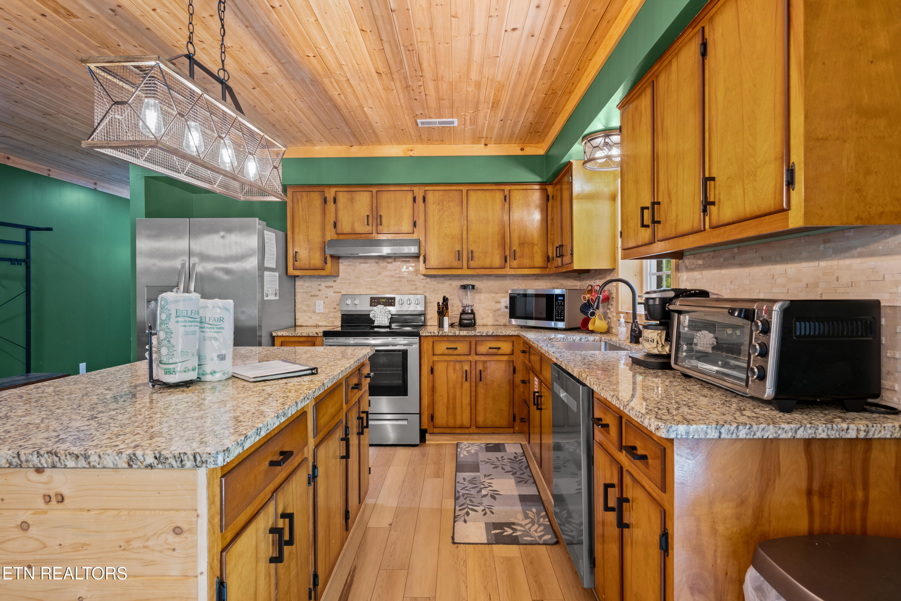 4323 Boogertown Road Sevierville TN 37876