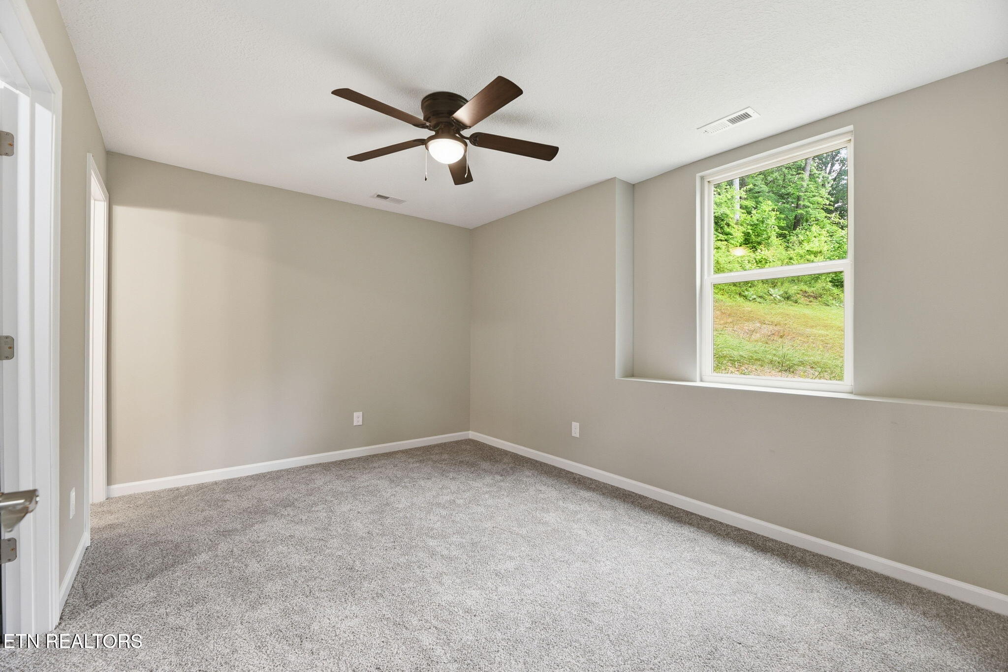 513 Hillcrest Street Clinton TN 37716