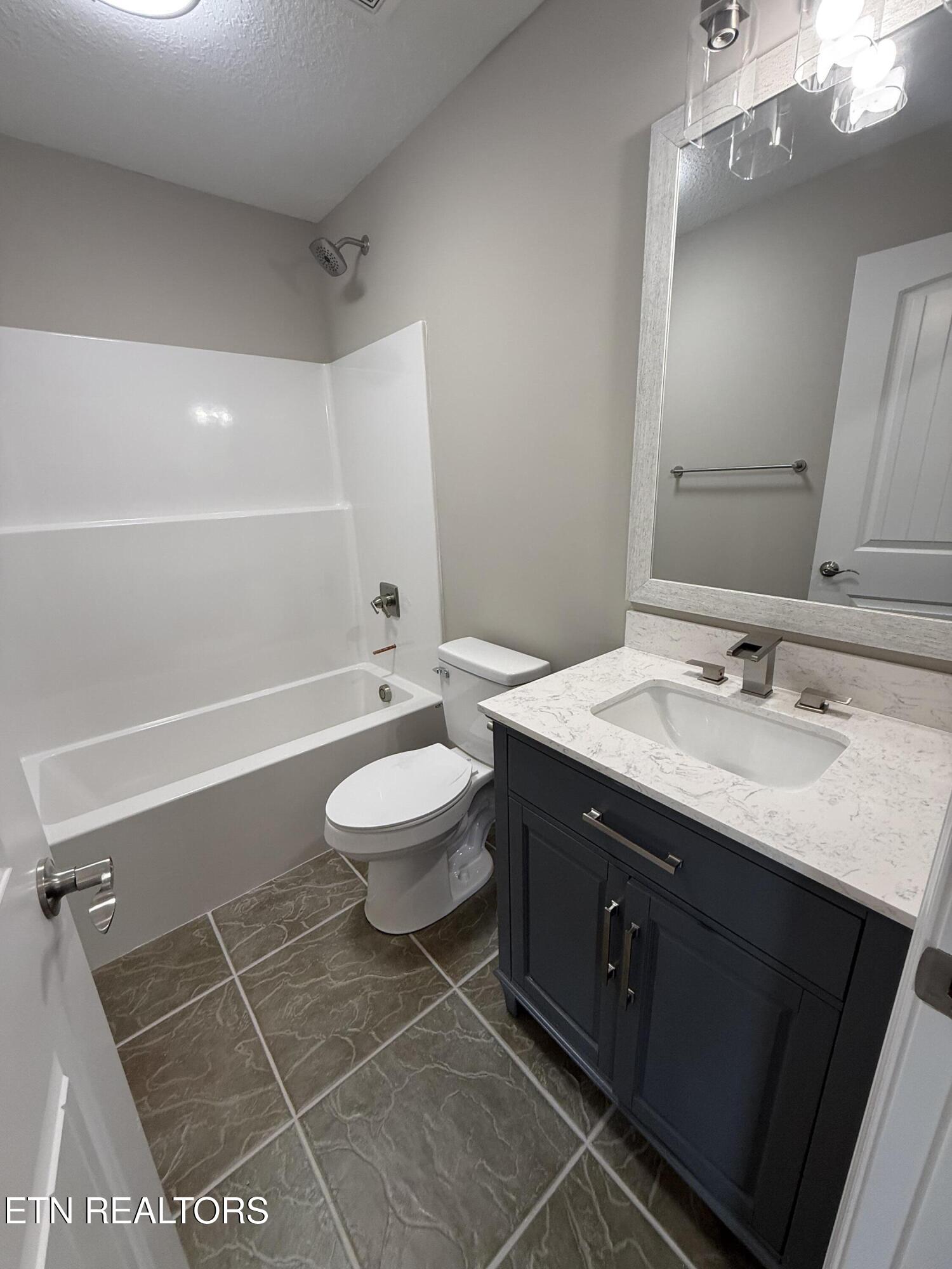 513 Hillcrest Street Clinton TN 37716