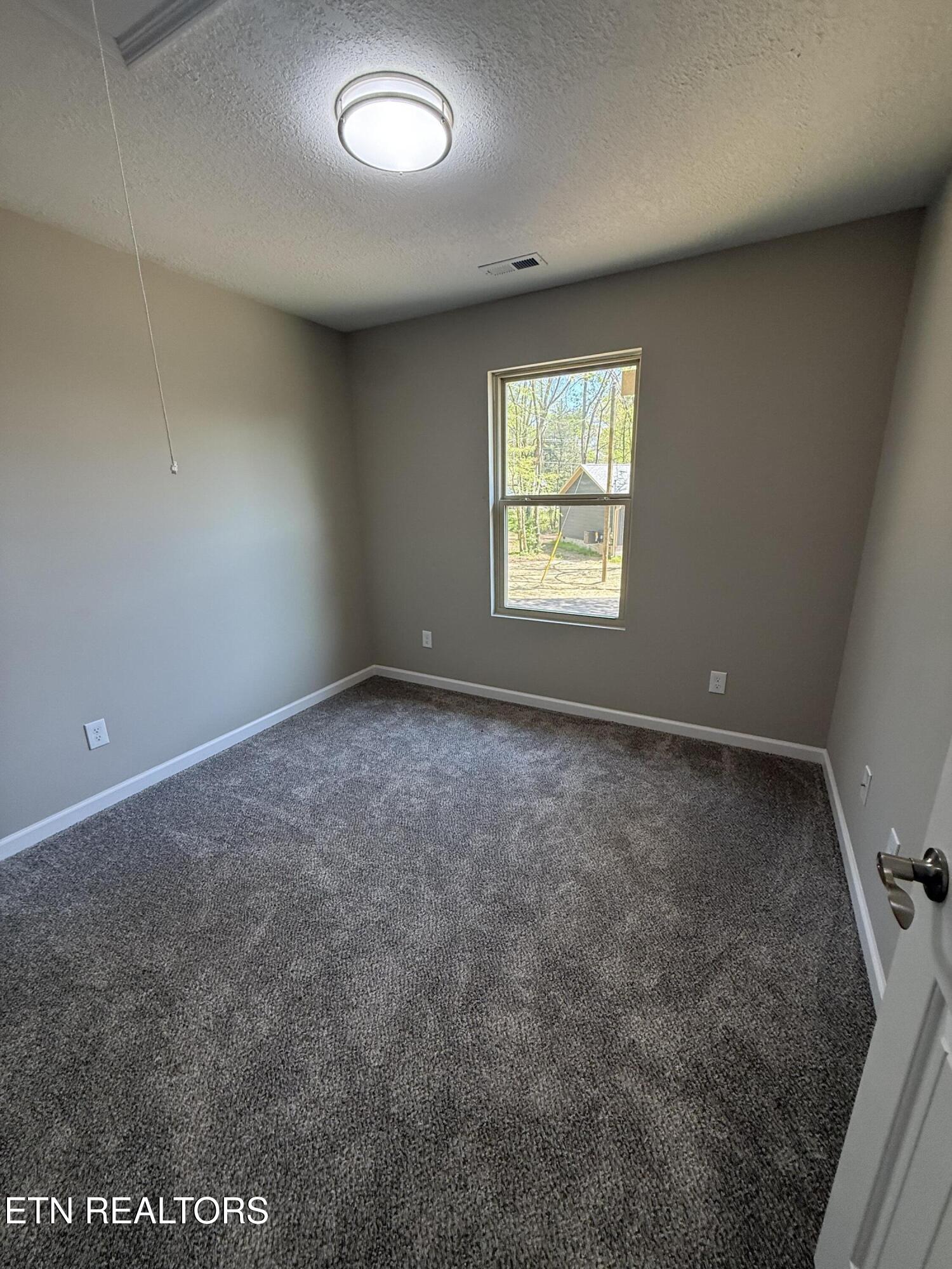 513 Hillcrest Street Clinton TN 37716