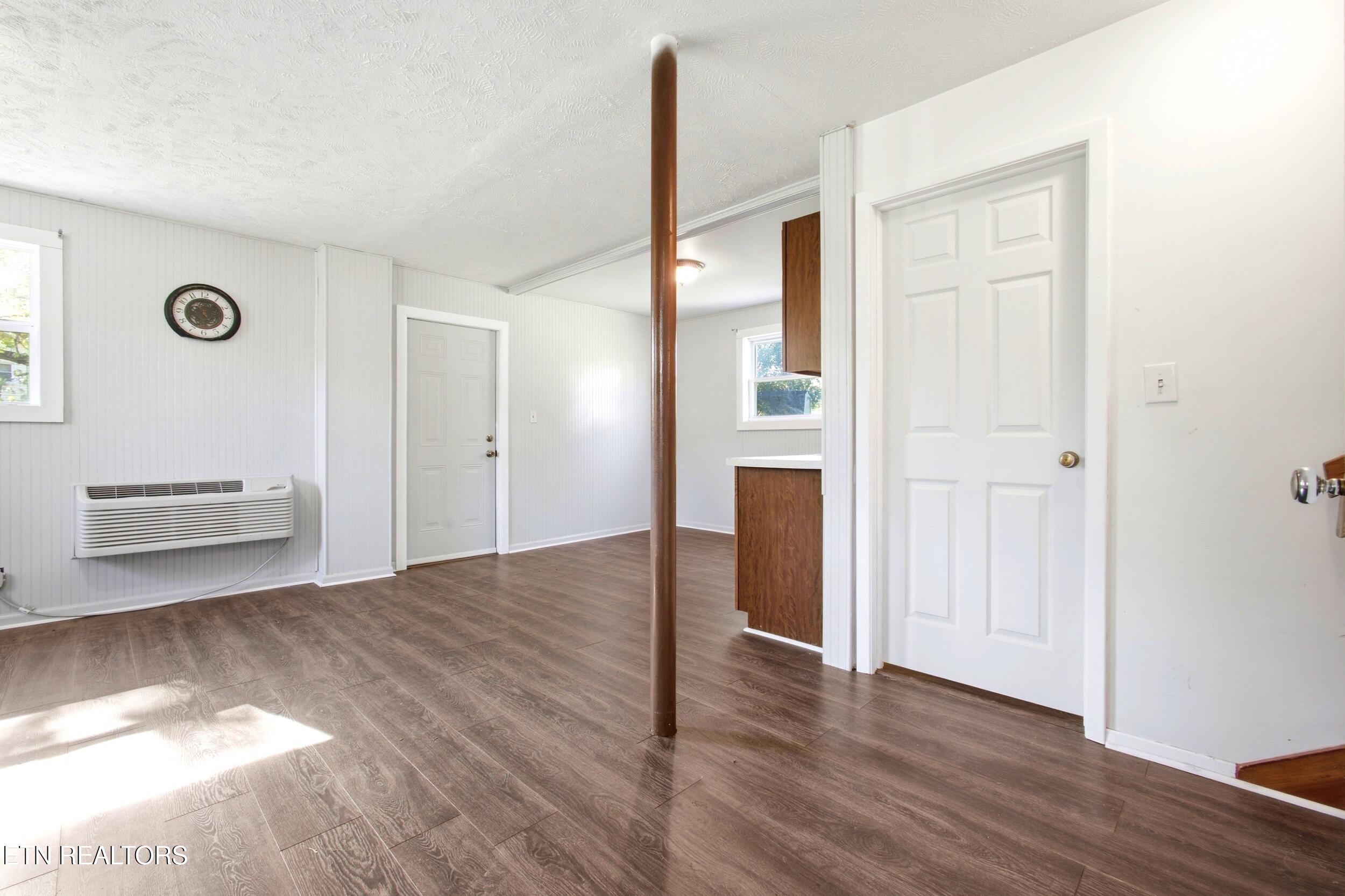 4417 Silverhill Drive Knoxville TN 37921