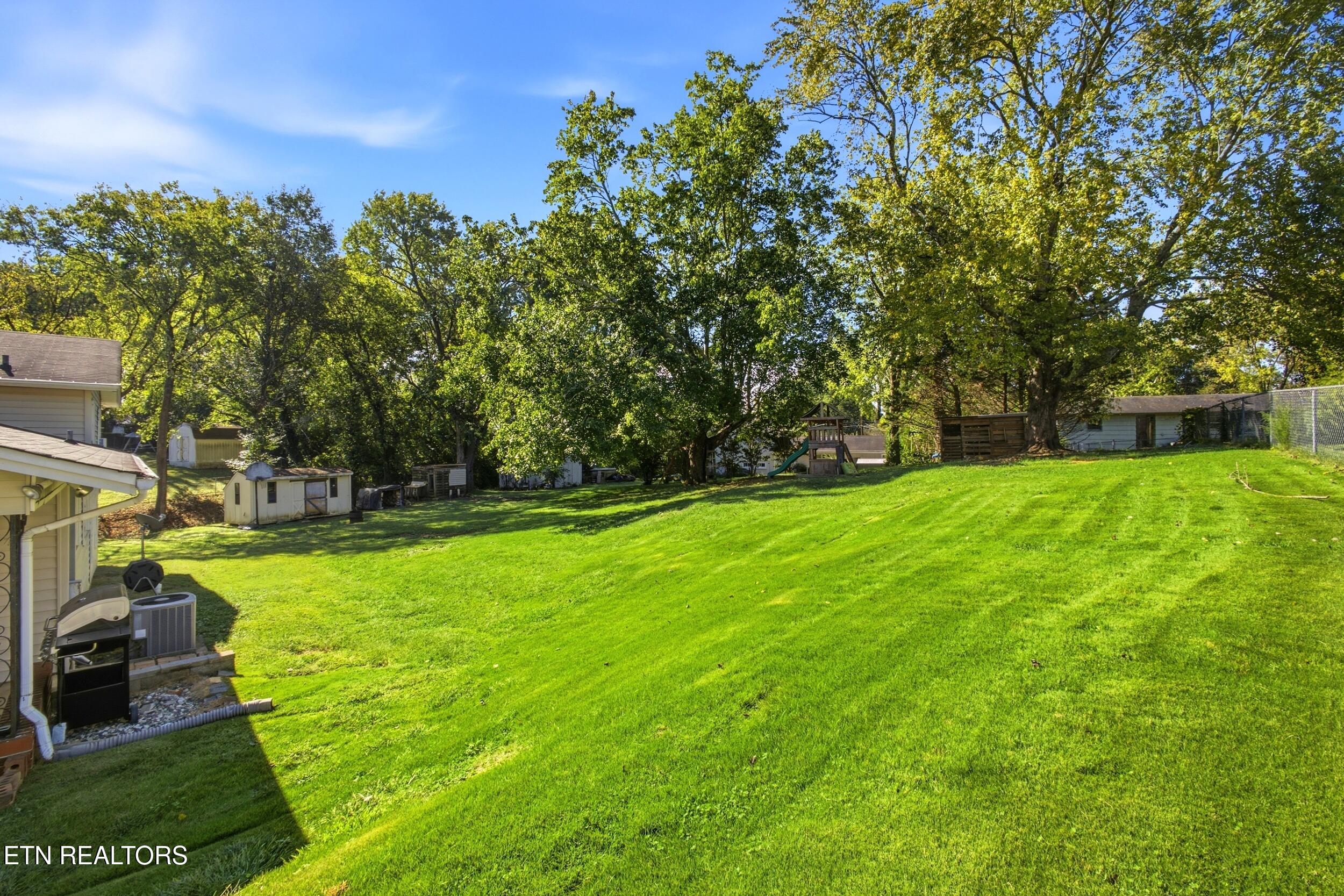 4417 Silverhill Drive Knoxville TN 37921