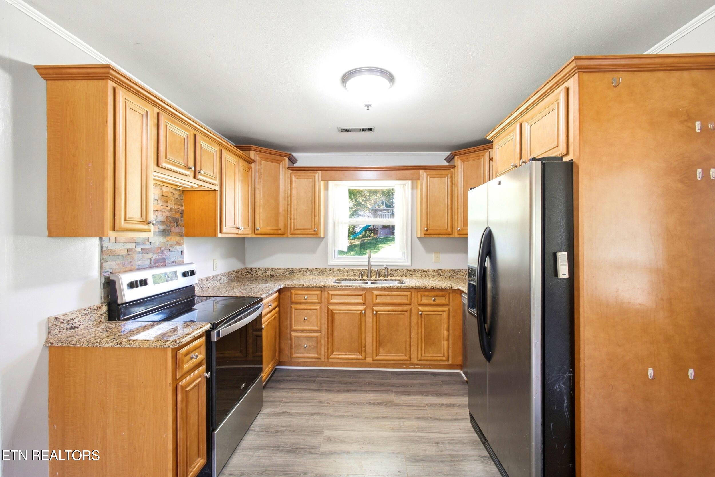 4417 Silverhill Drive Knoxville TN 37921