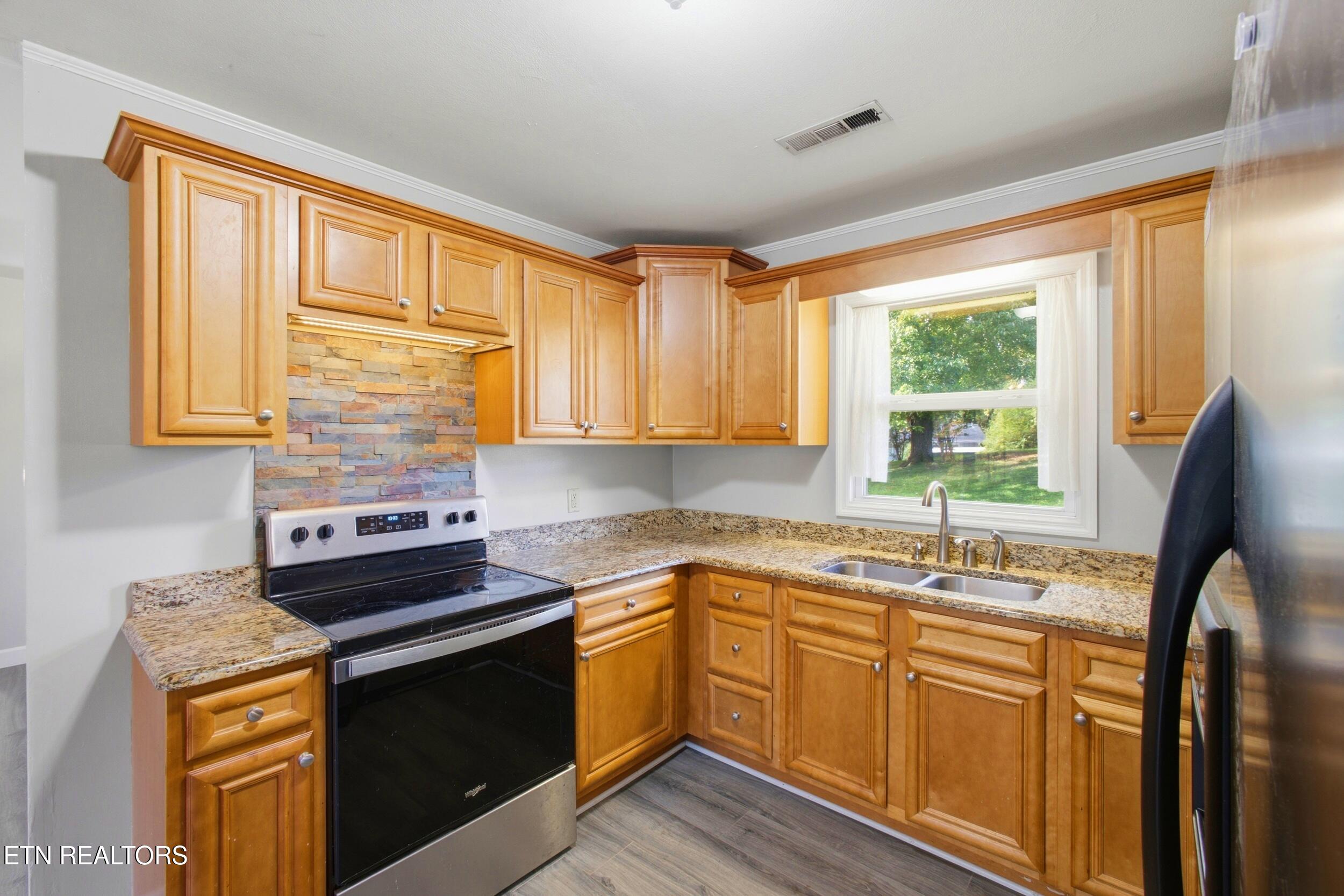 4417 Silverhill Drive Knoxville TN 37921