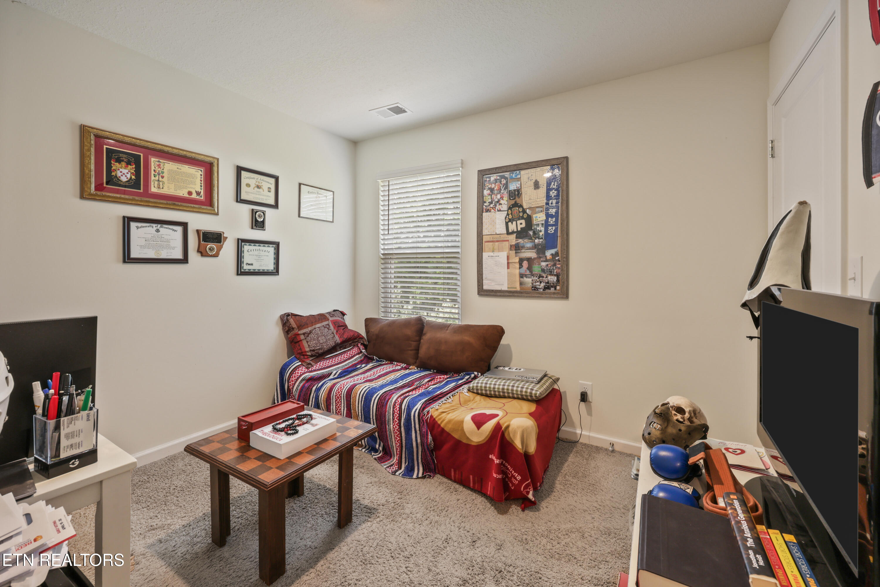 3 Poplar Court Clinton TN 37716