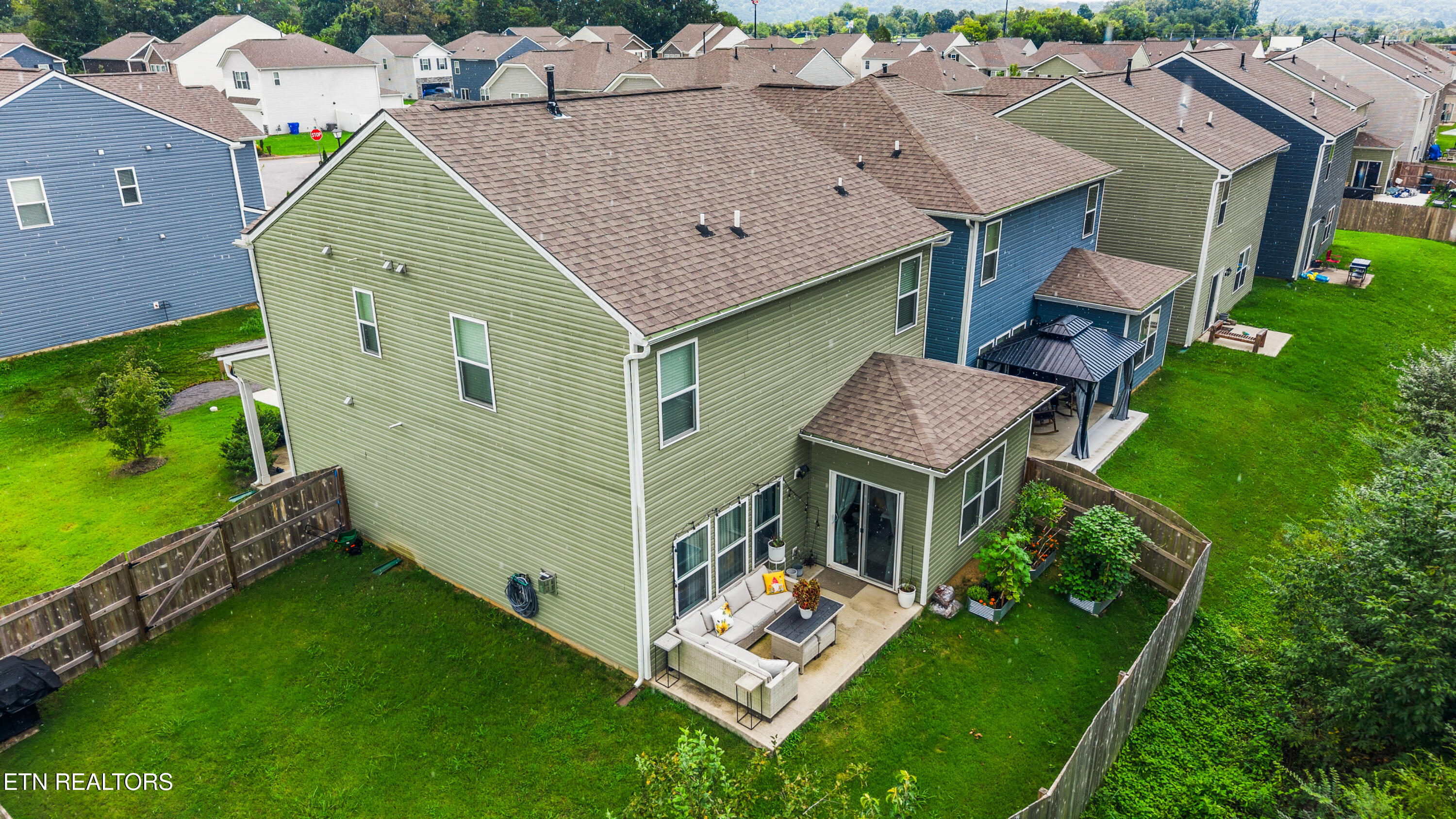 3 Poplar Court Clinton TN 37716