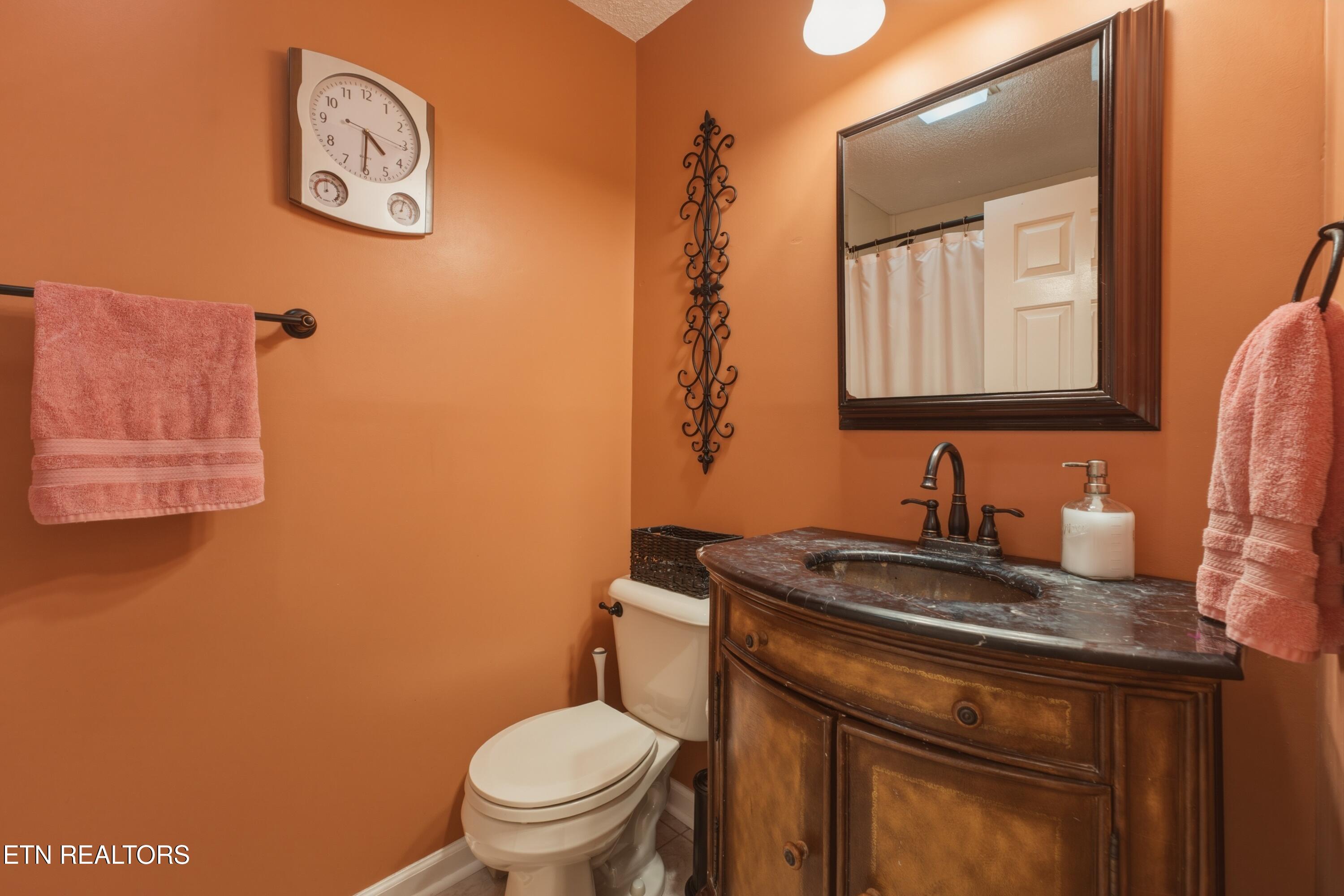 1119 W Outer Drive Oak Ridge TN 37830