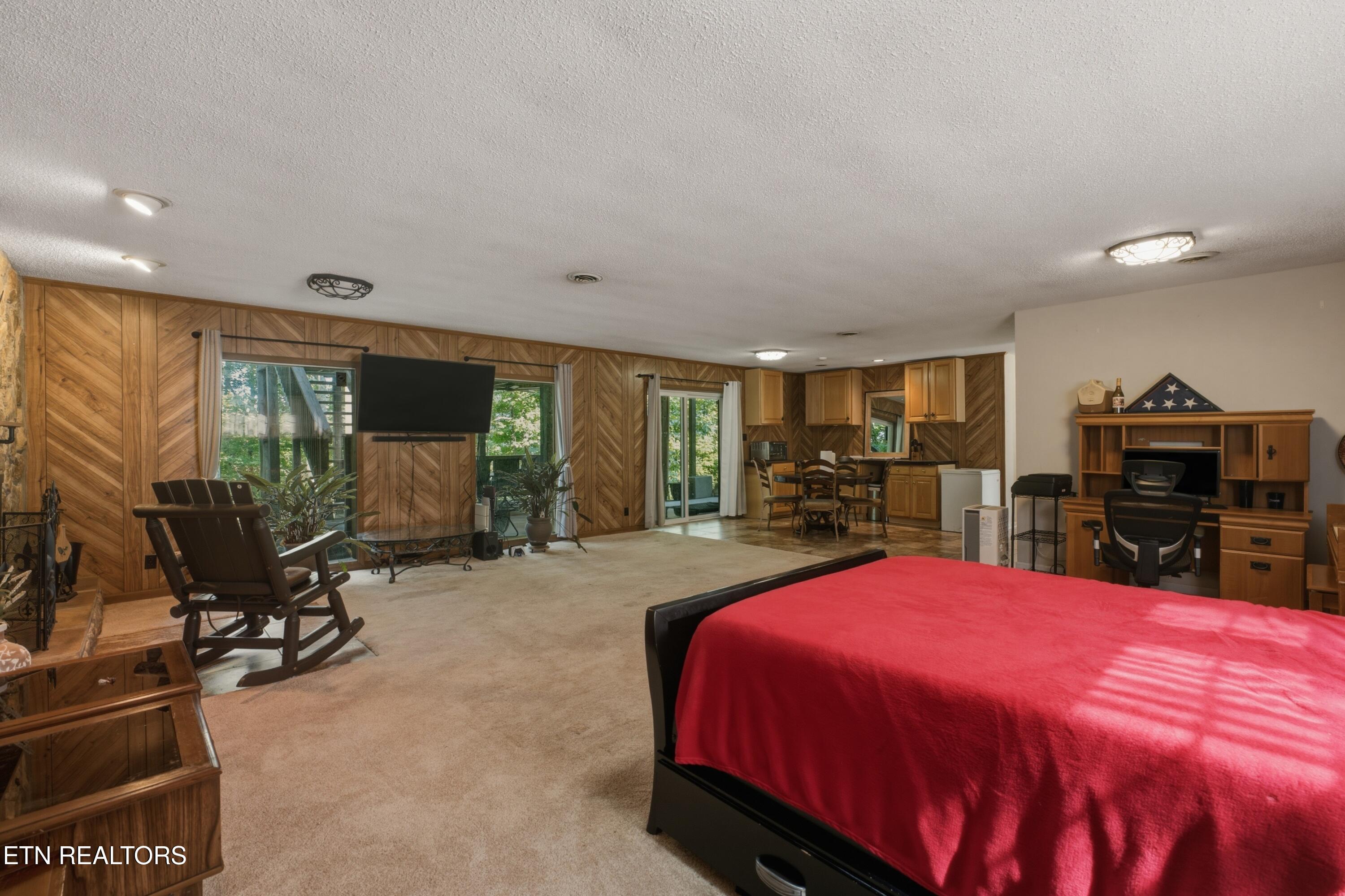 1119 W Outer Drive Oak Ridge TN 37830