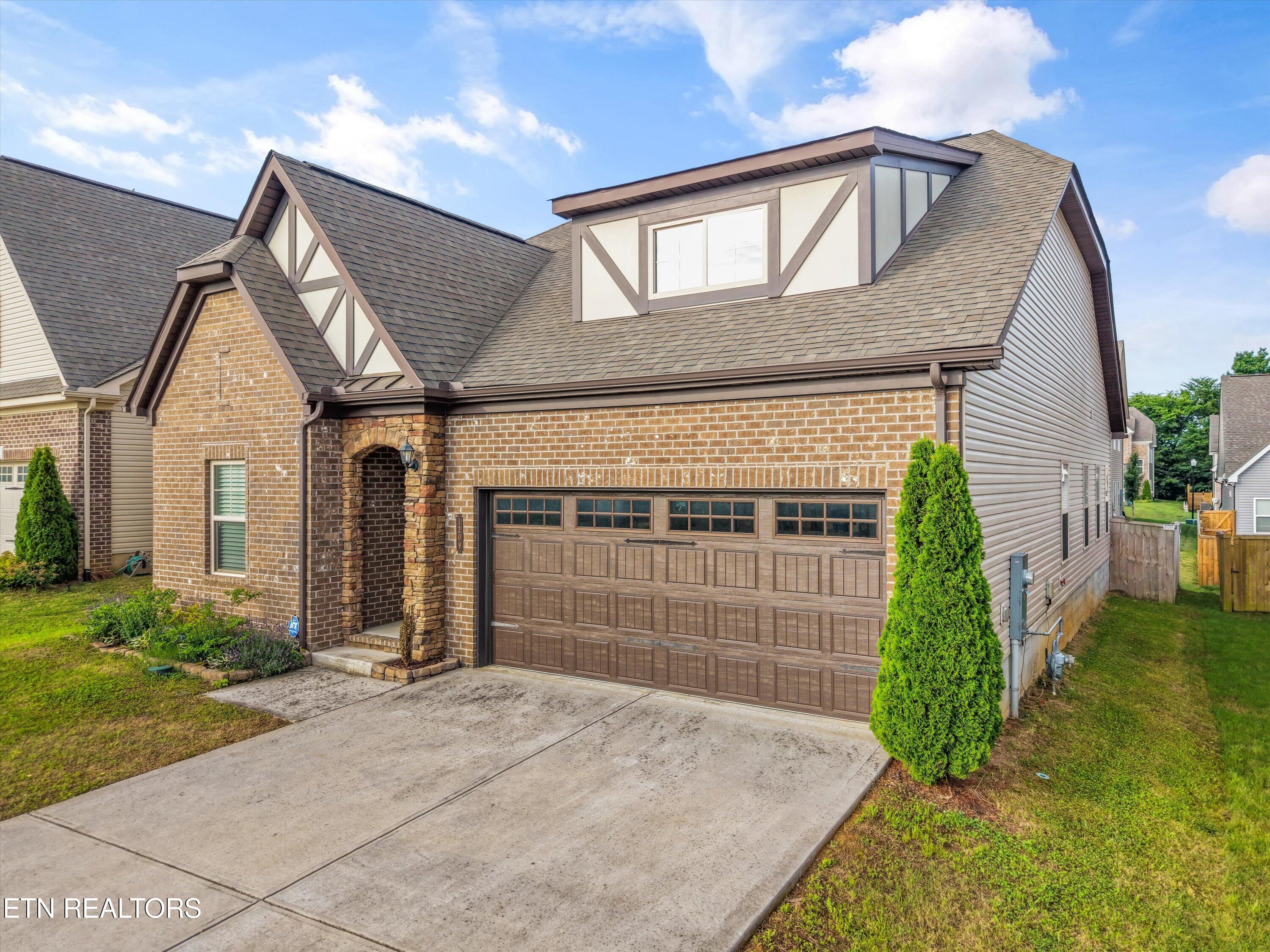 1209 Branch Creek Lane Maryville TN 37801