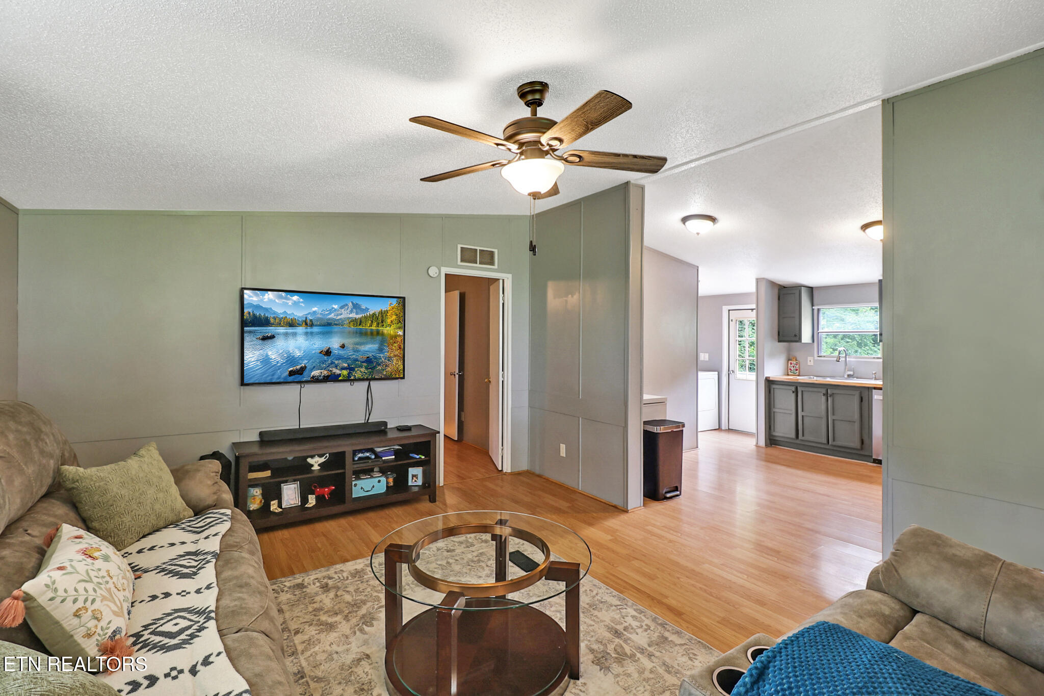 709 Skyline Drive Harriman TN 37748