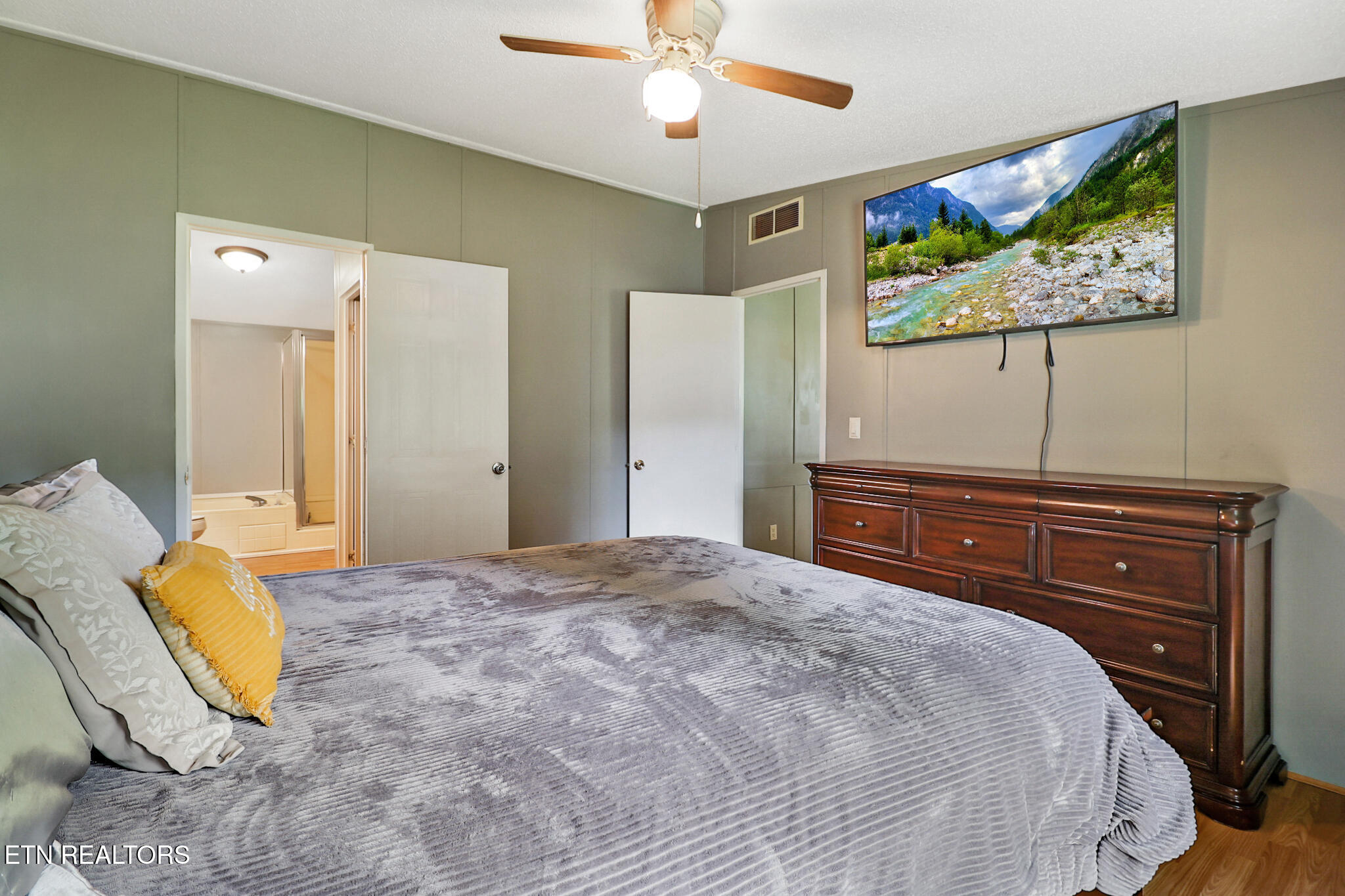 709 Skyline Drive Harriman TN 37748