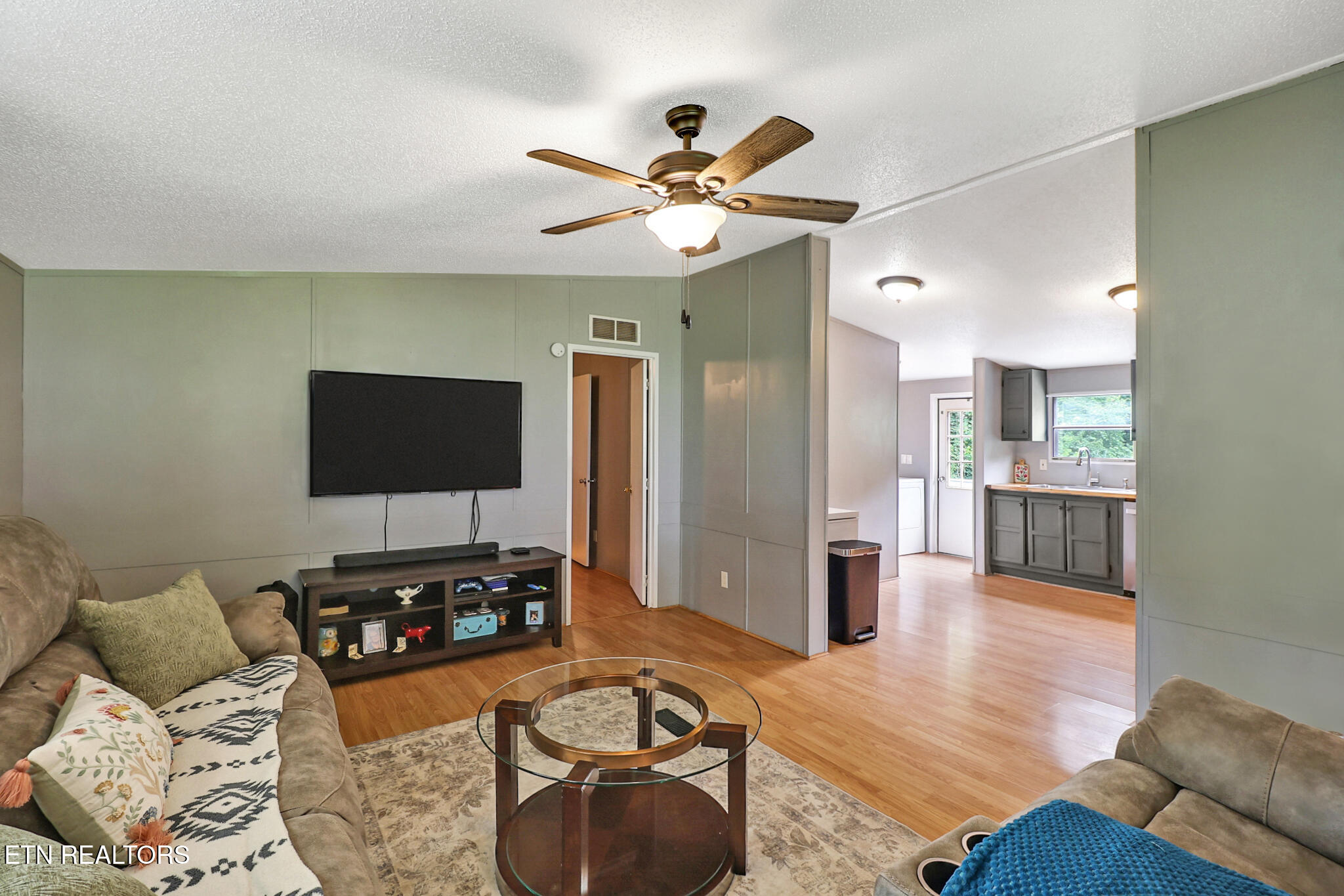 709 Skyline Drive Harriman TN 37748