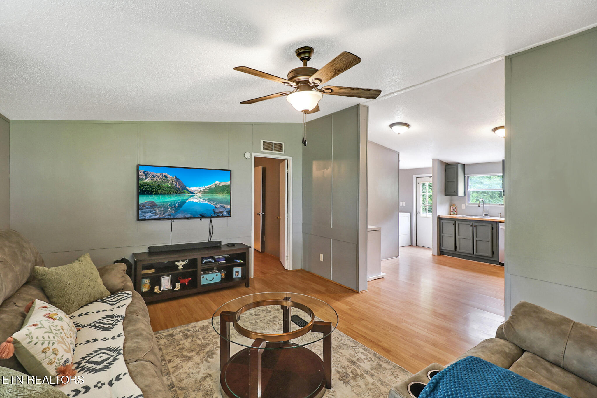709 Skyline Drive Harriman TN 37748