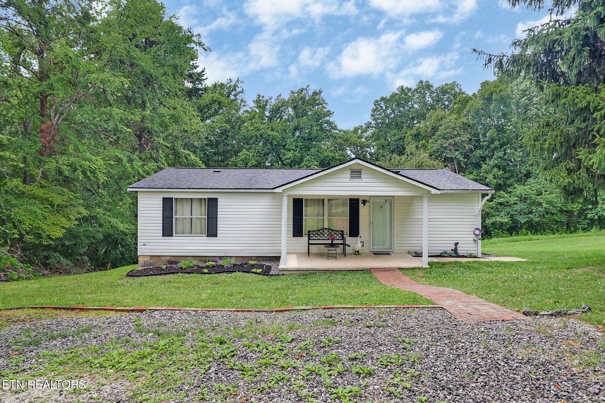 709 Skyline Drive Harriman TN 37748