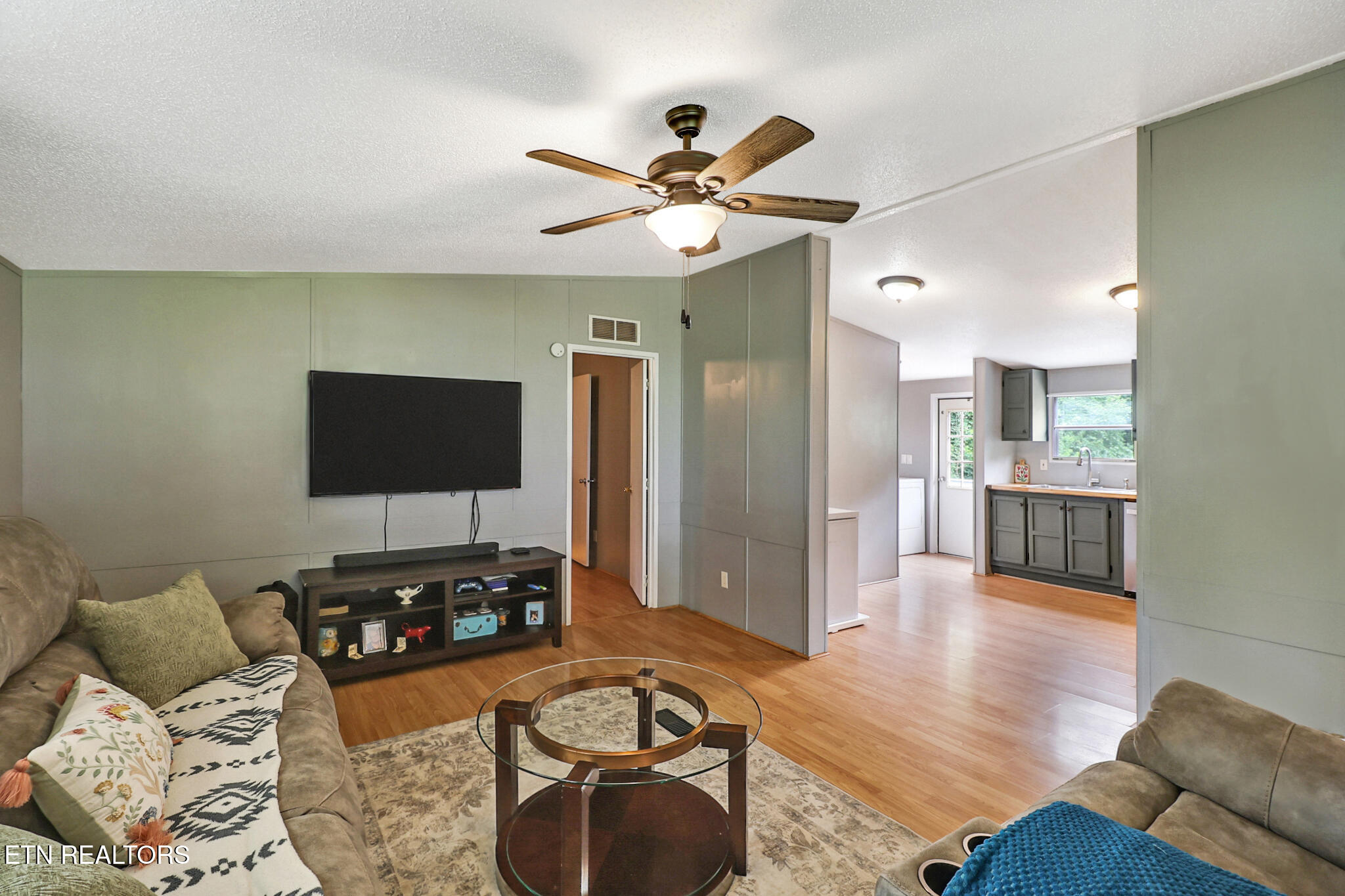 709 Skyline Drive Harriman TN 37748