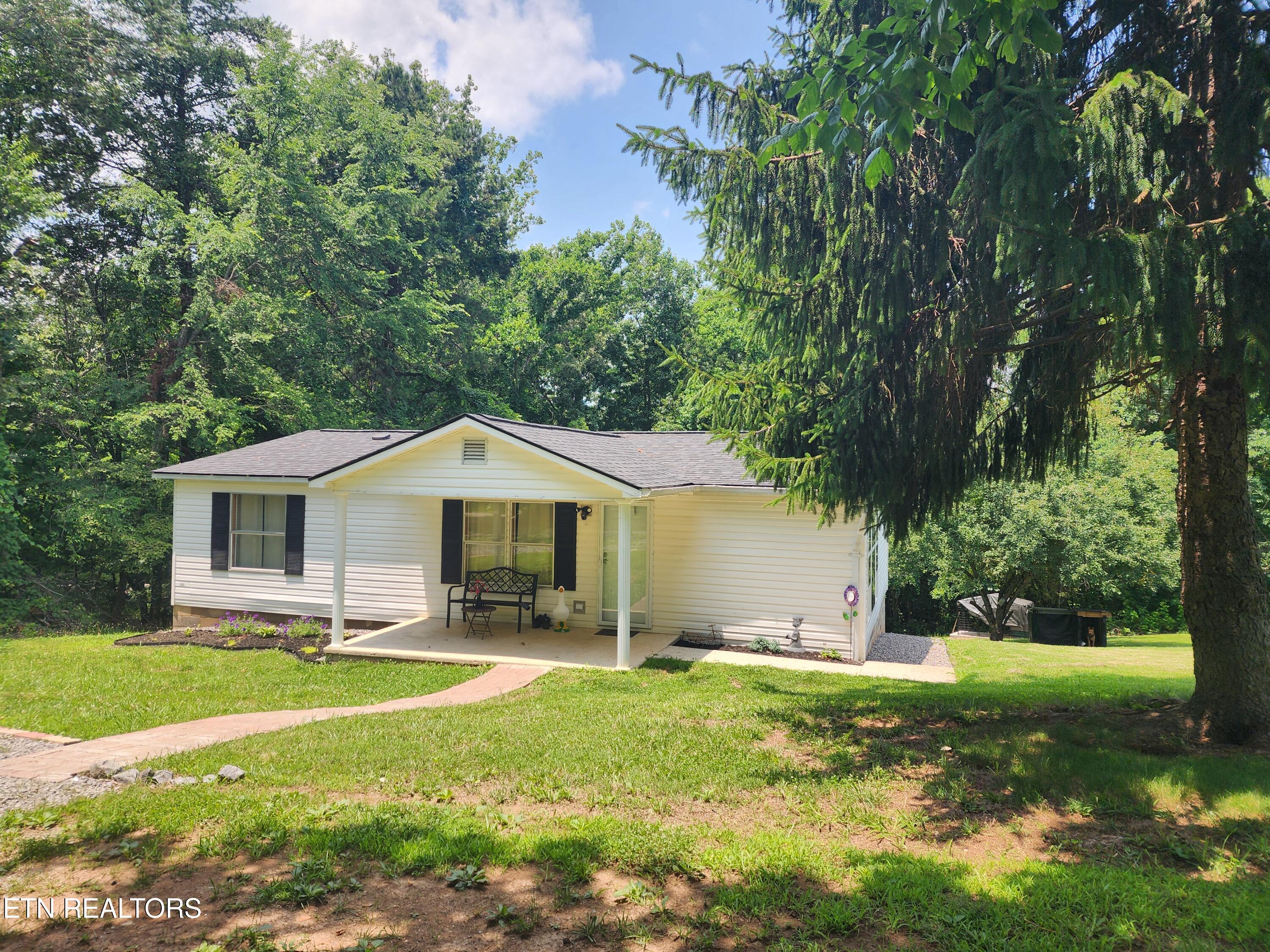 709 Skyline Drive Harriman TN 37748