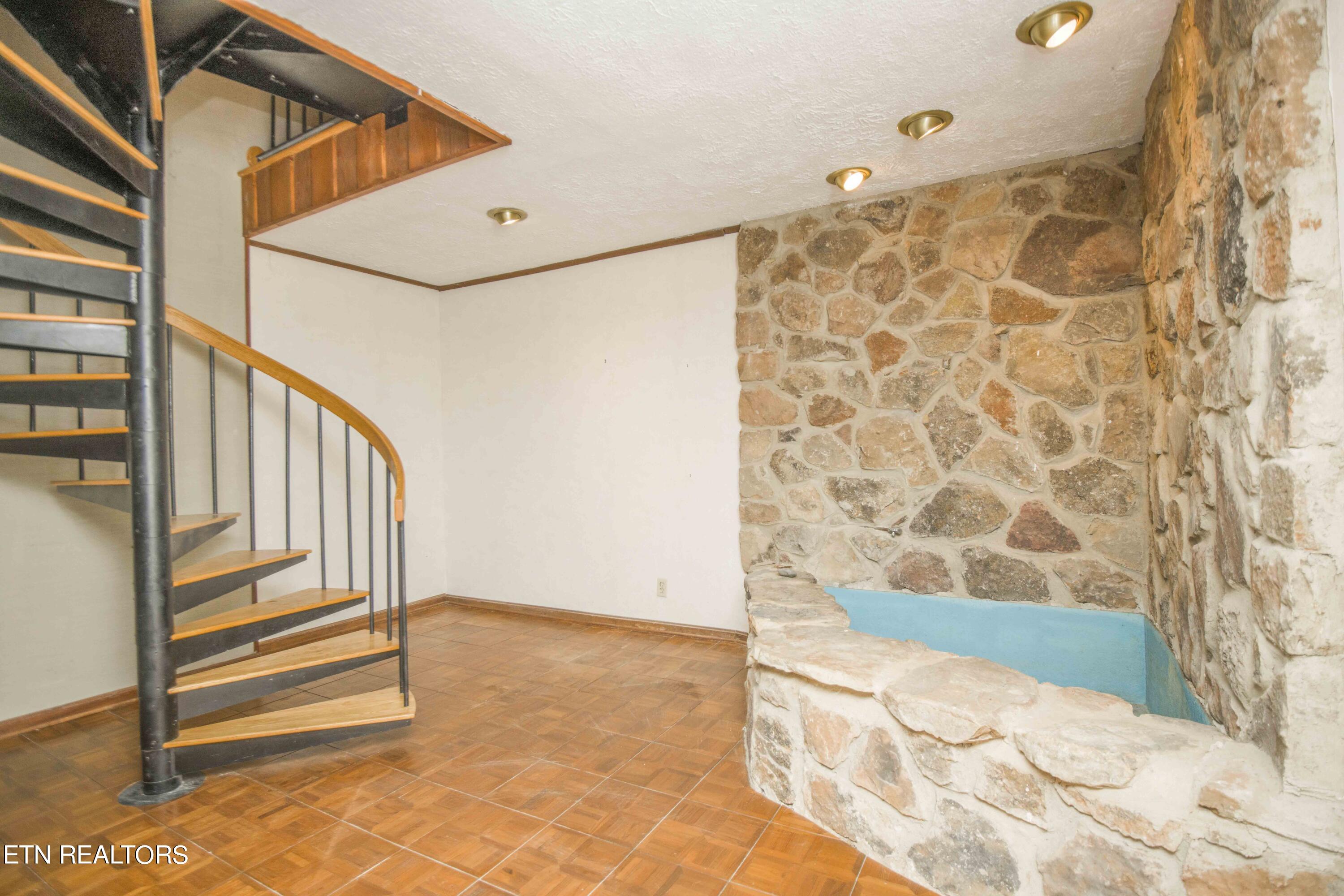 5501 Glen Cove Drive Knoxville TN 37919