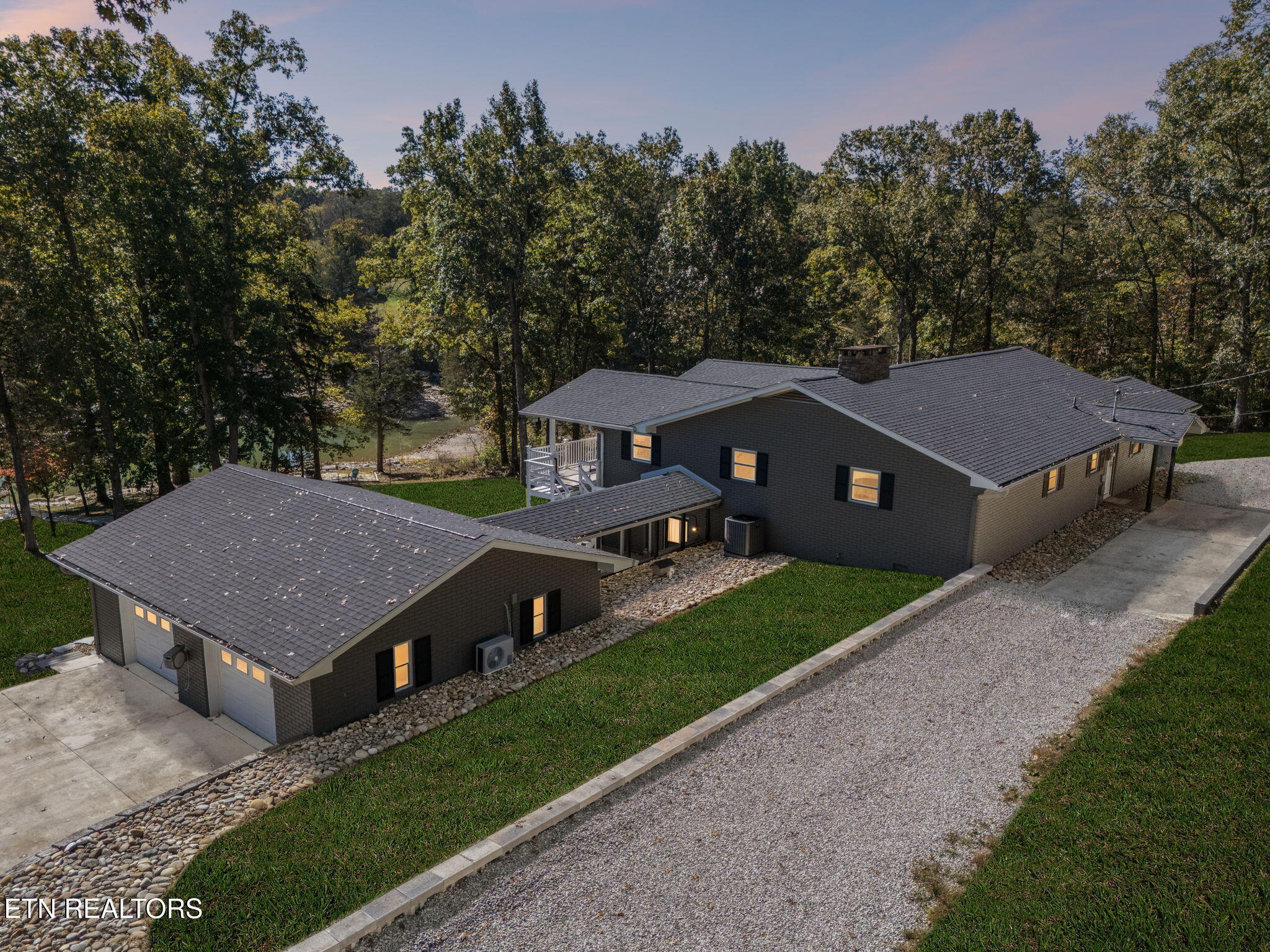 496 Shawnee Drive Jacksboro TN 37757