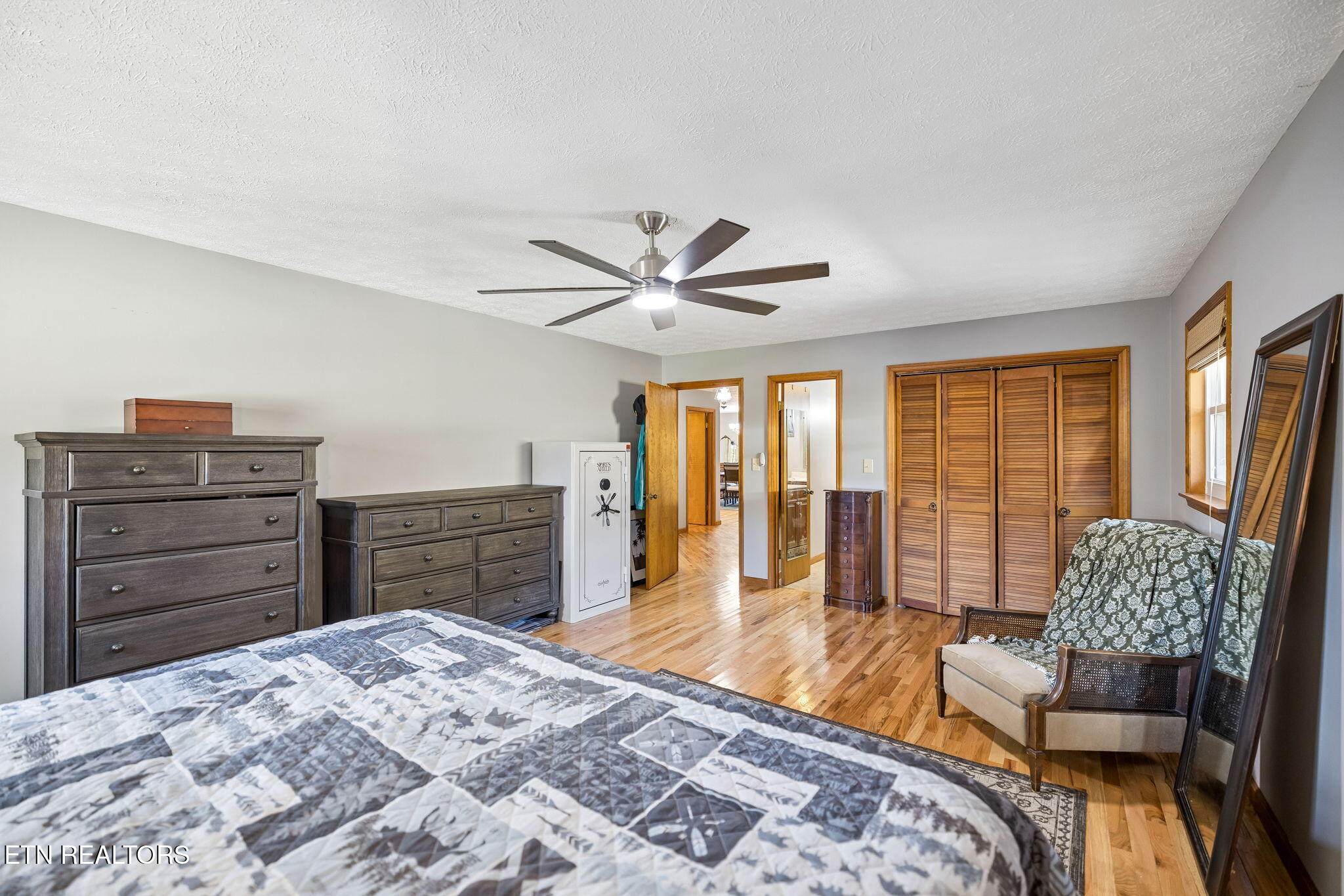 496 Shawnee Drive Jacksboro TN 37757
