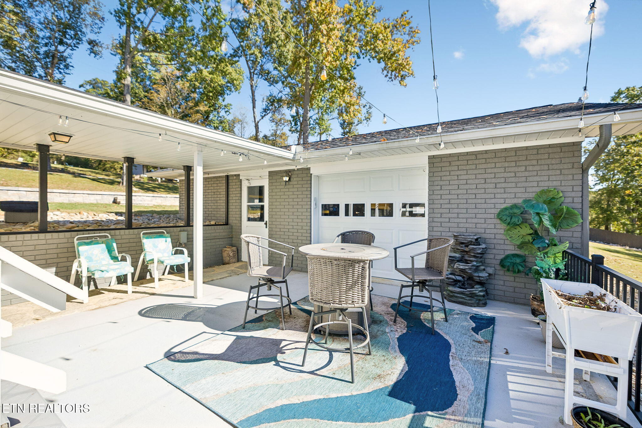 496 Shawnee Drive Jacksboro TN 37757