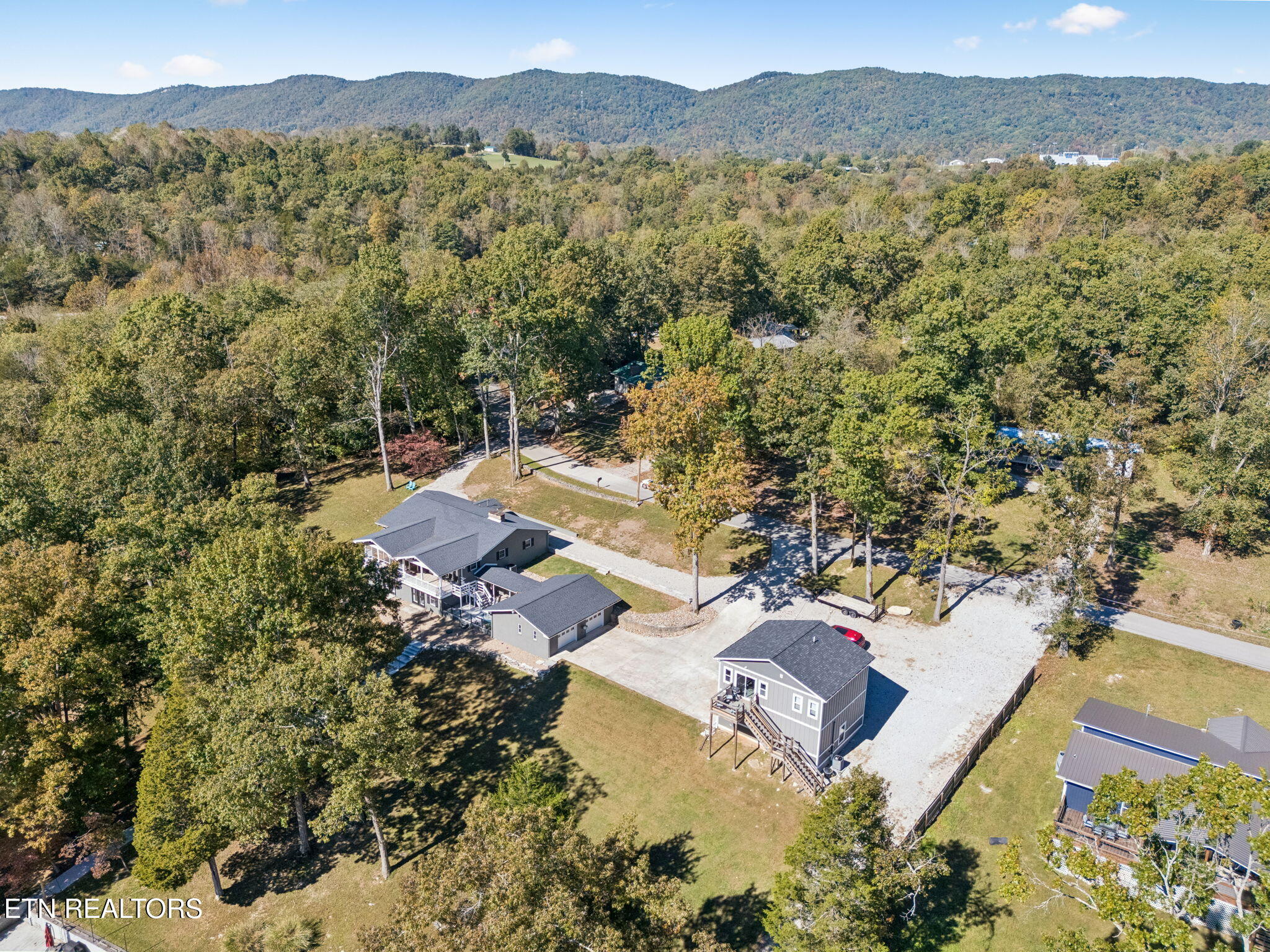 496 Shawnee Drive Jacksboro TN 37757