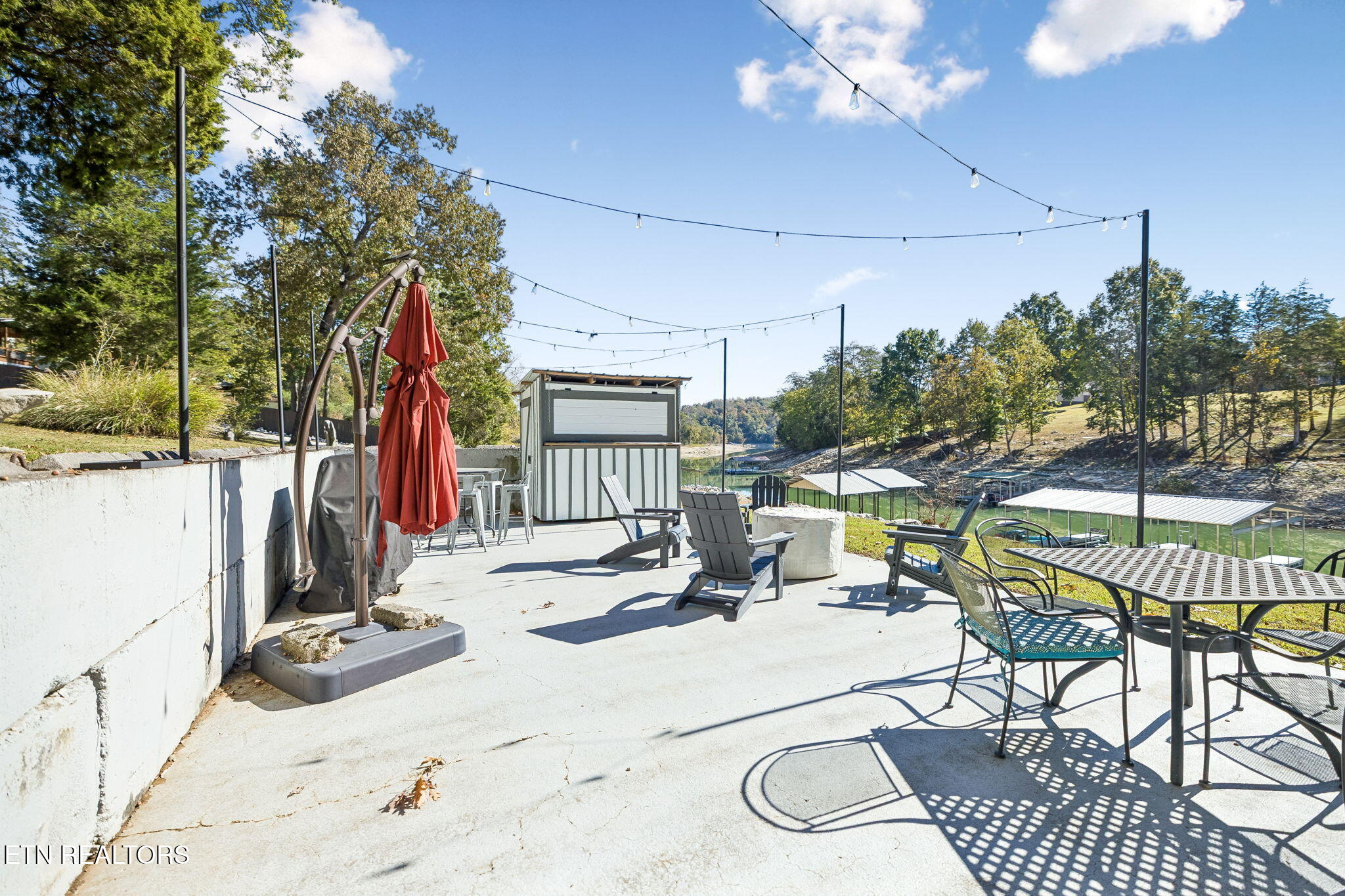 496 Shawnee Drive Jacksboro TN 37757