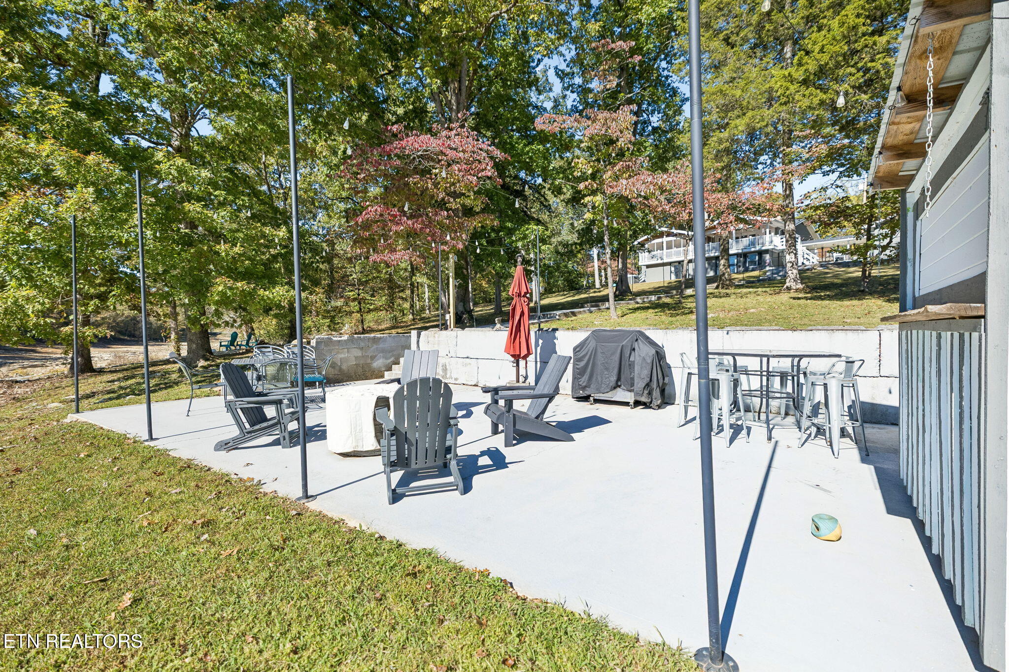 496 Shawnee Drive Jacksboro TN 37757