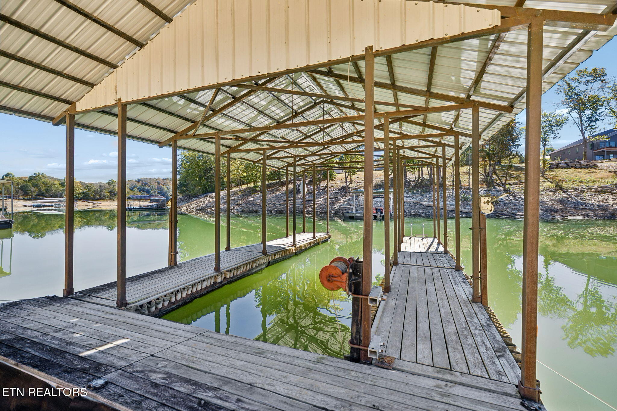 496 Shawnee Drive Jacksboro TN 37757