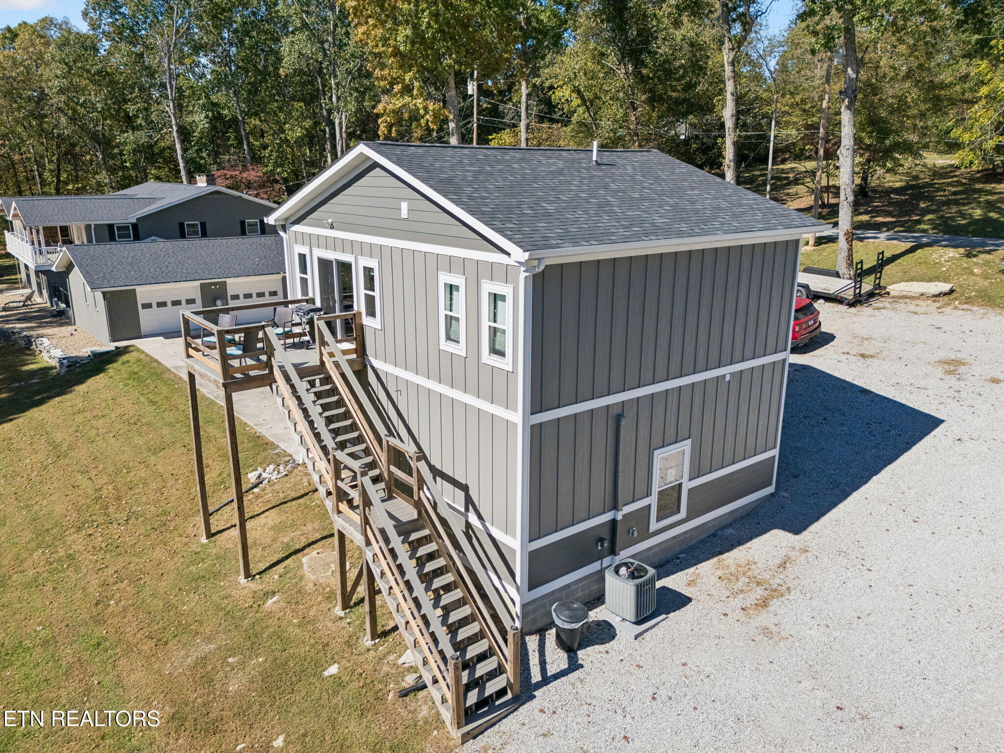 496 Shawnee Drive Jacksboro TN 37757