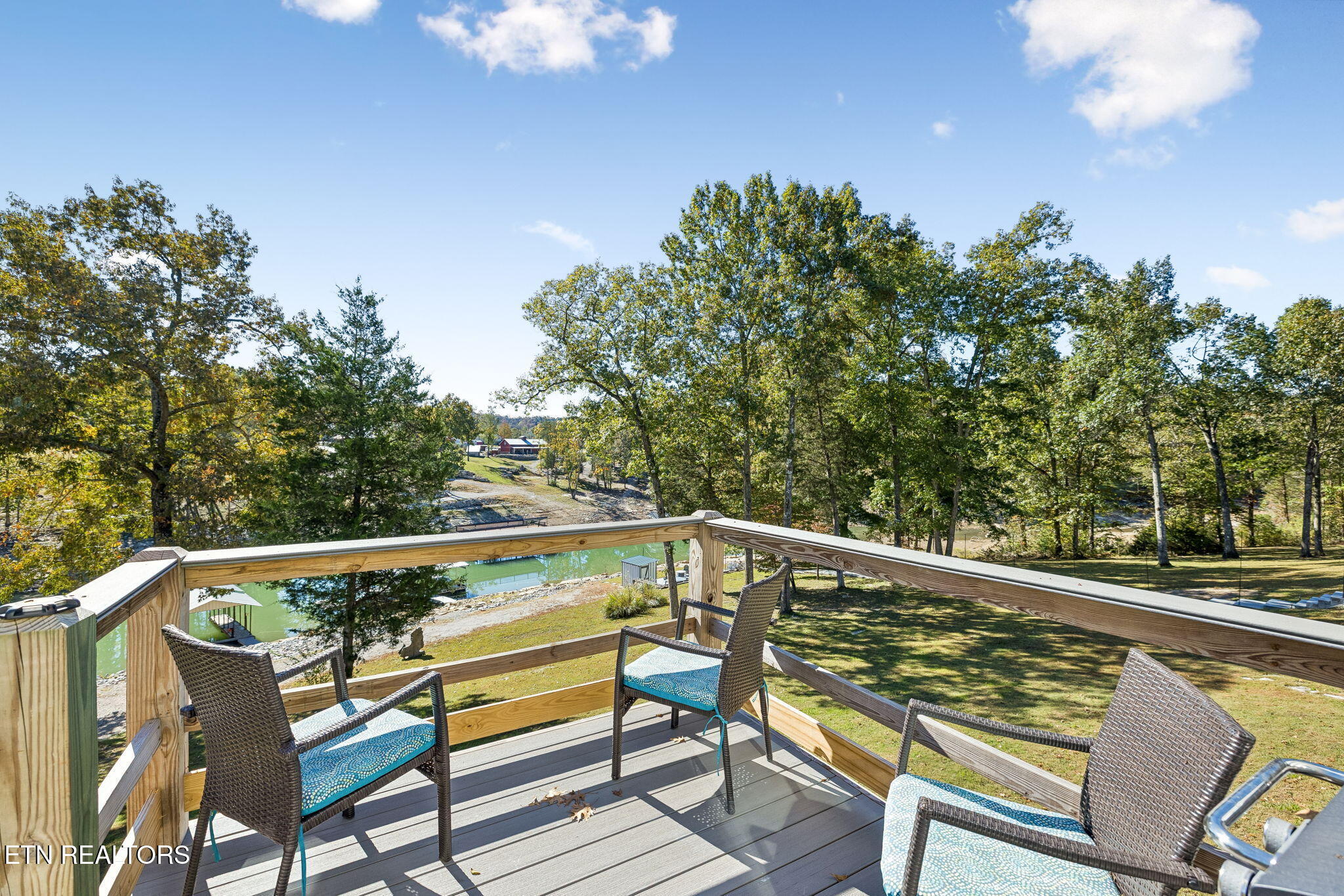 496 Shawnee Drive Jacksboro TN 37757