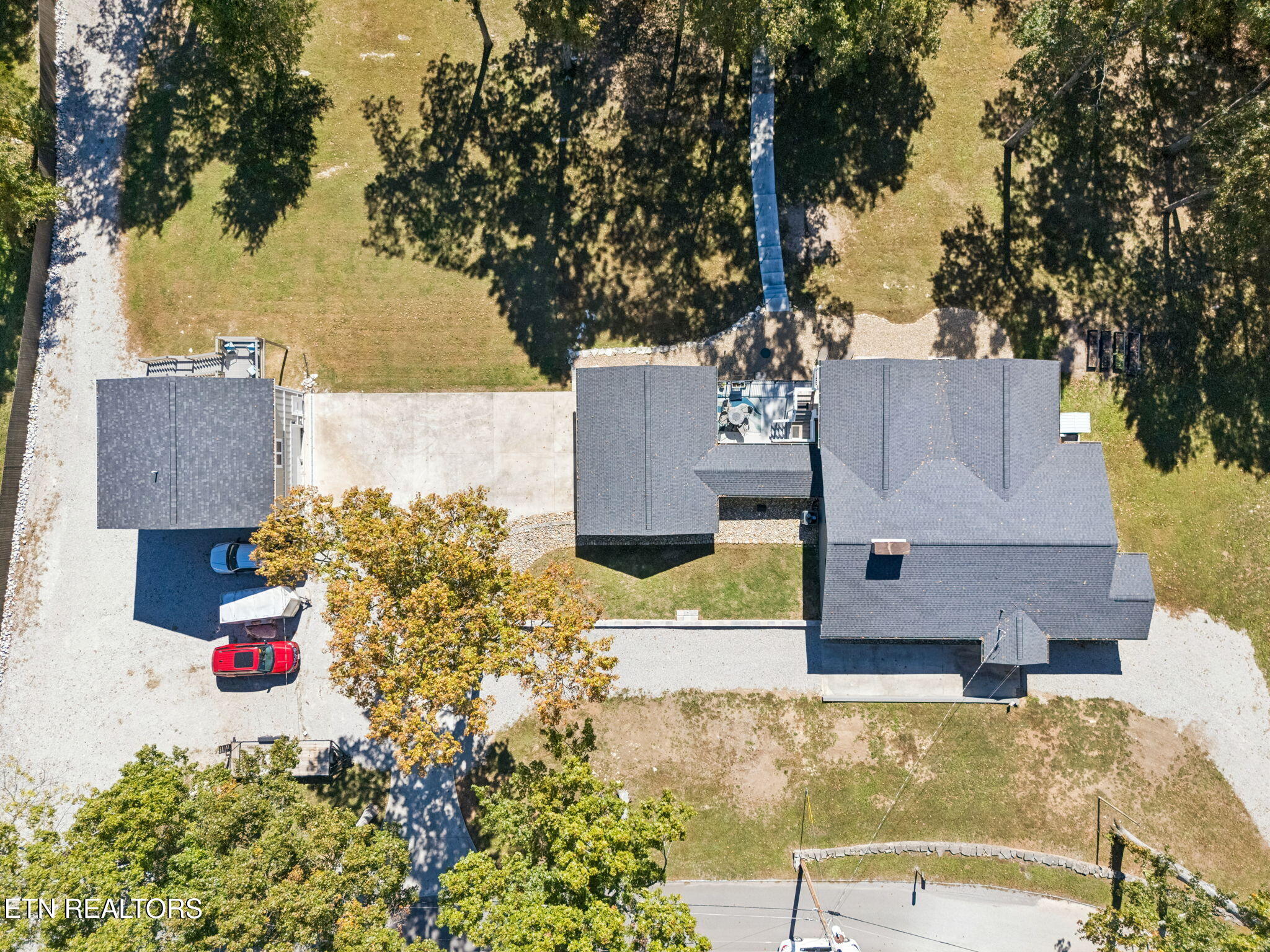 496 Shawnee Drive Jacksboro TN 37757