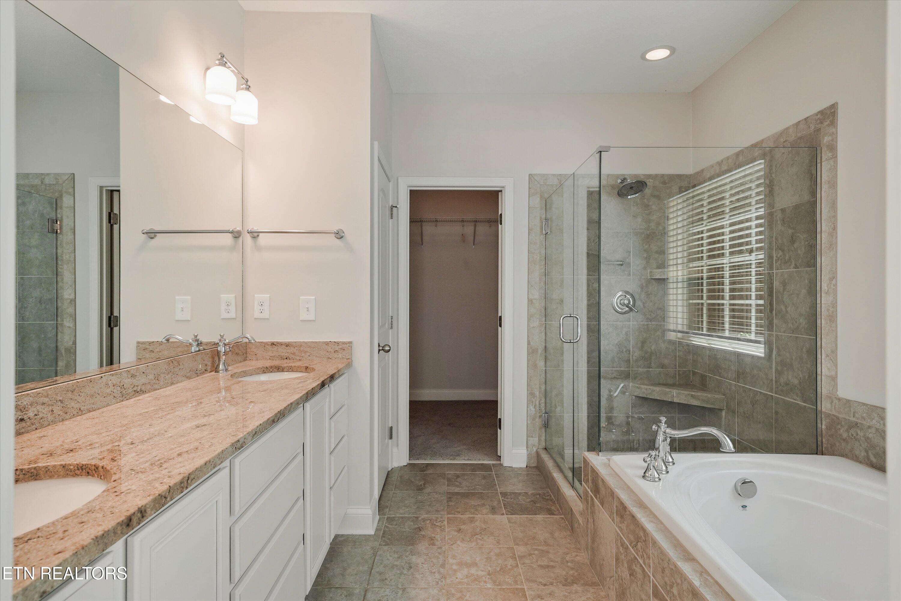 1828 Seahawk Lane Knoxville TN 37922