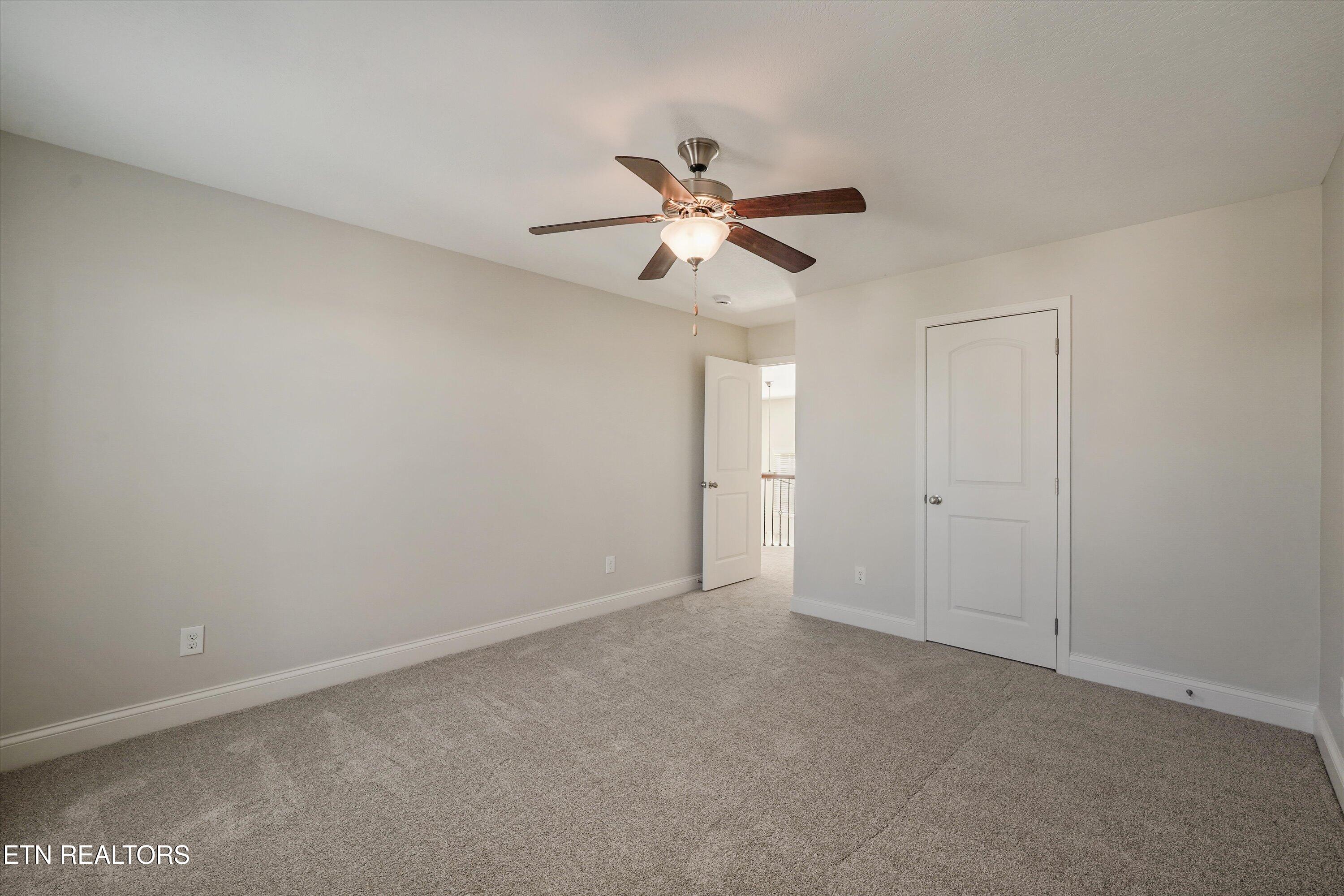 1828 Seahawk Lane Knoxville TN 37922