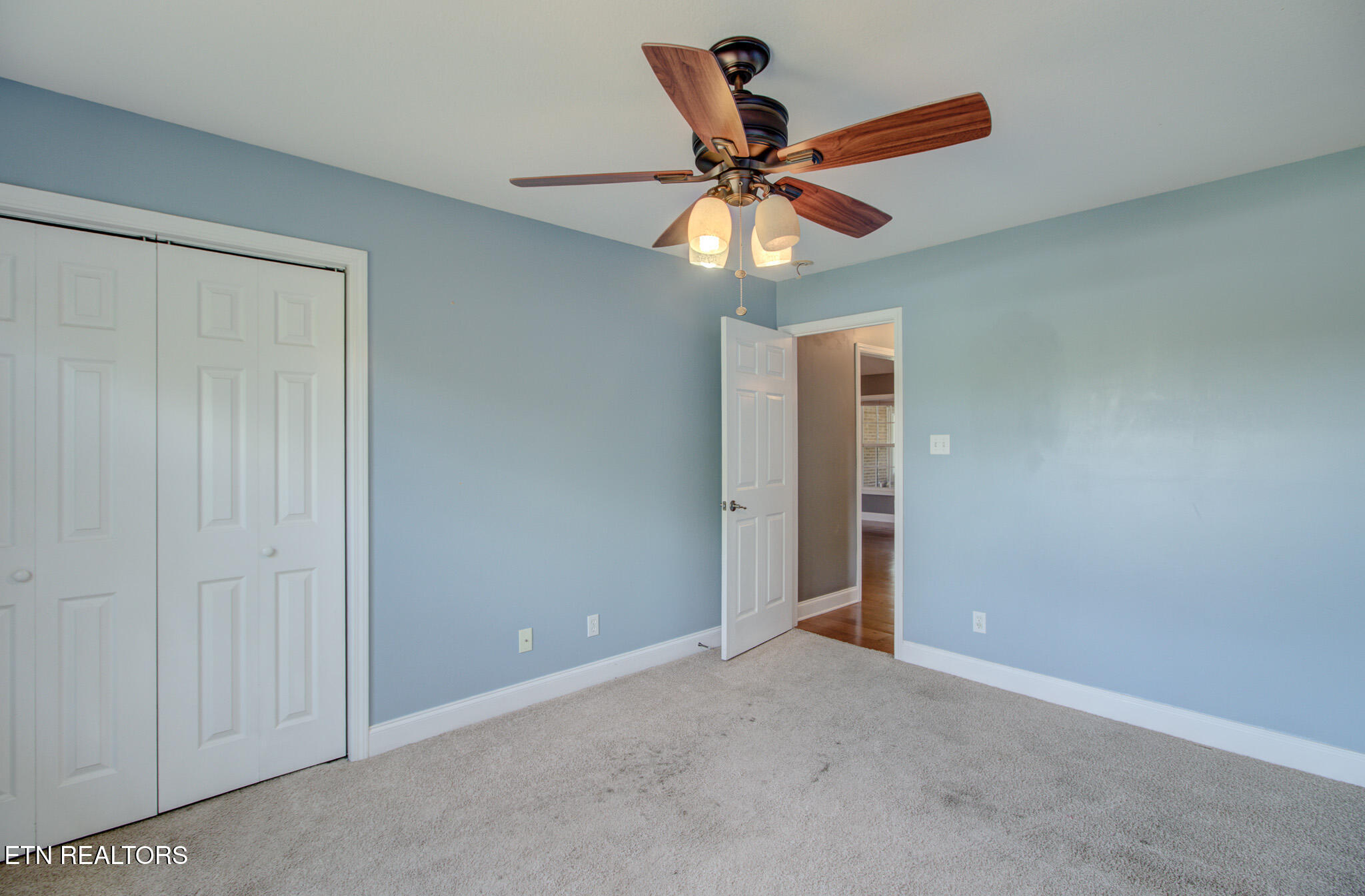 1074 Saint Johns Drive Maryville TN 37801
