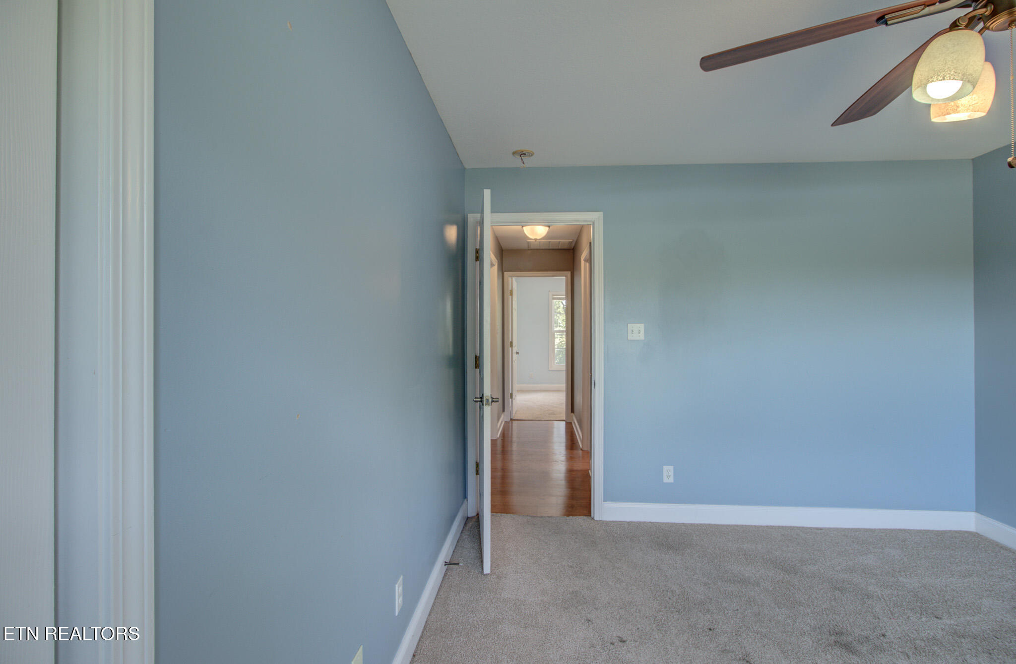 1074 Saint Johns Drive Maryville TN 37801