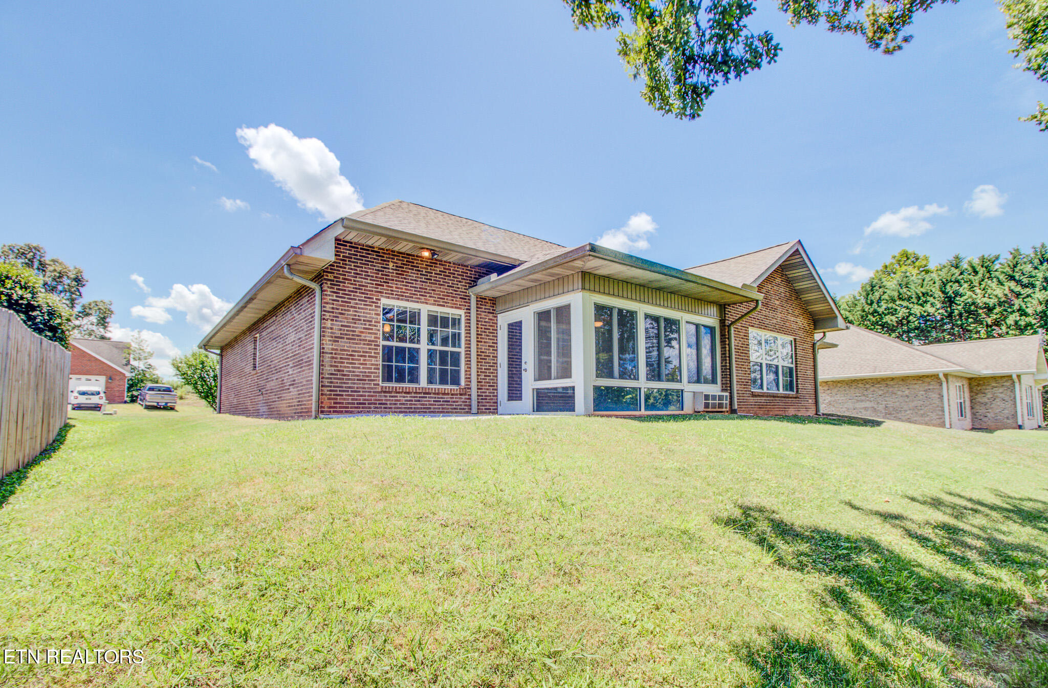 1074 Saint Johns Drive Maryville TN 37801