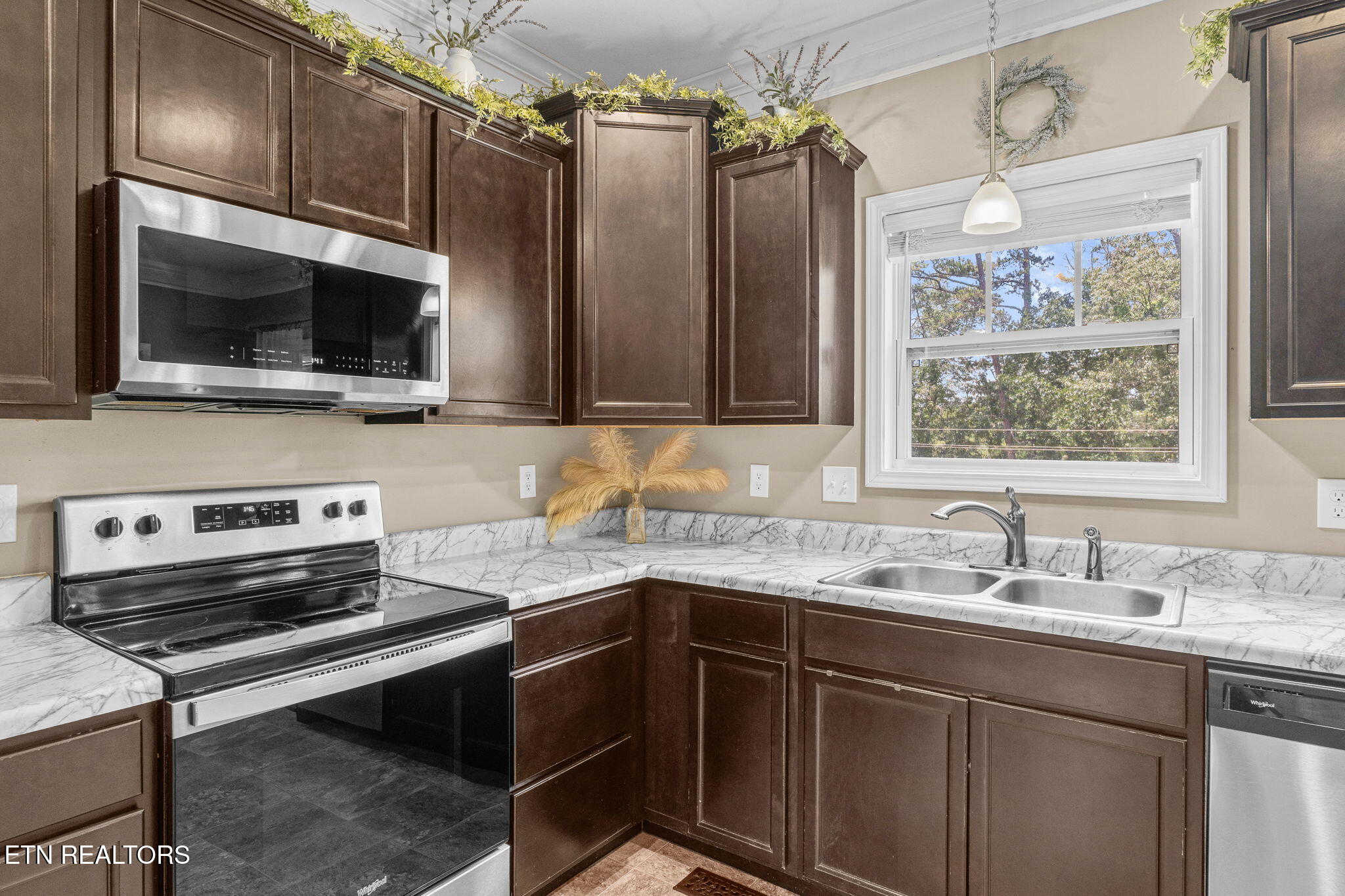 267 Bluff Shadows Lane Seymour TN 37865