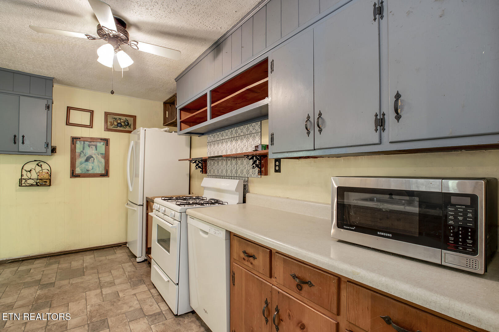 191 Glenn Circle Powell TN 37849