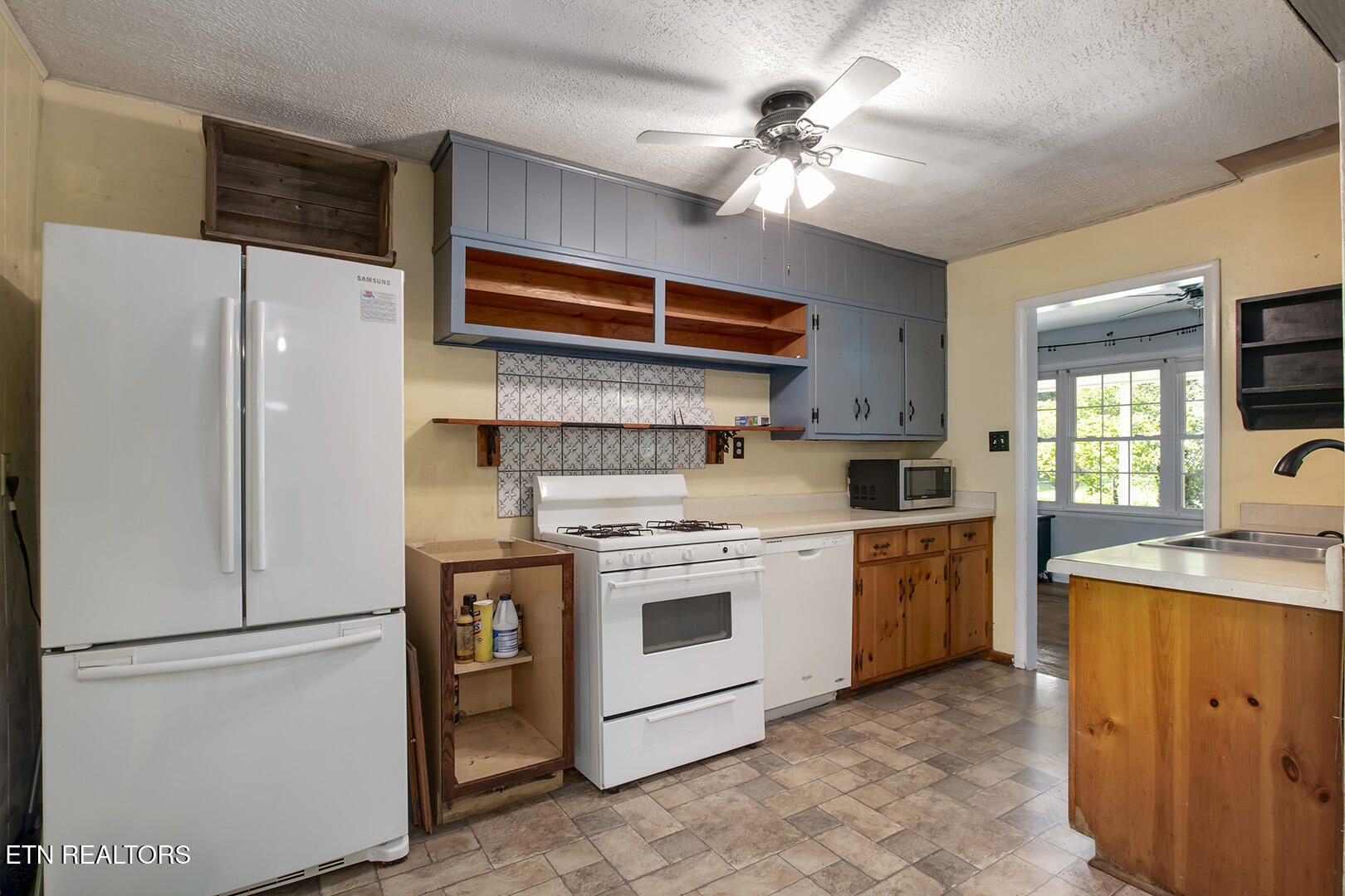 191 Glenn Circle Powell TN 37849