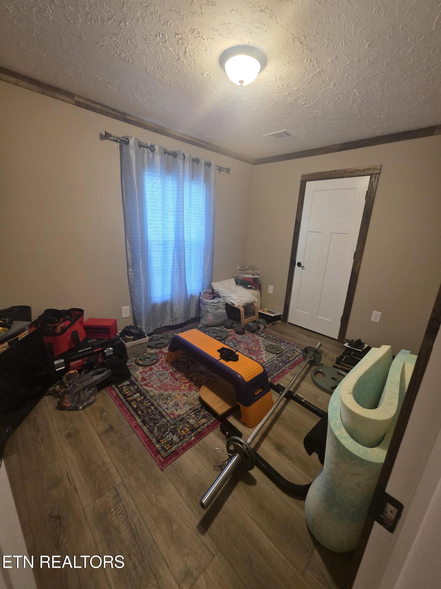 812 W 3rd Avenue Oneida TN 37841