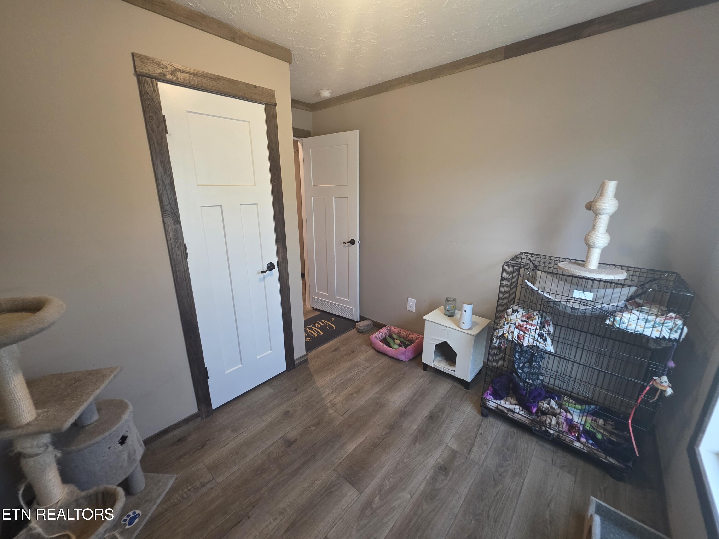 812 W 3rd Avenue Oneida TN 37841