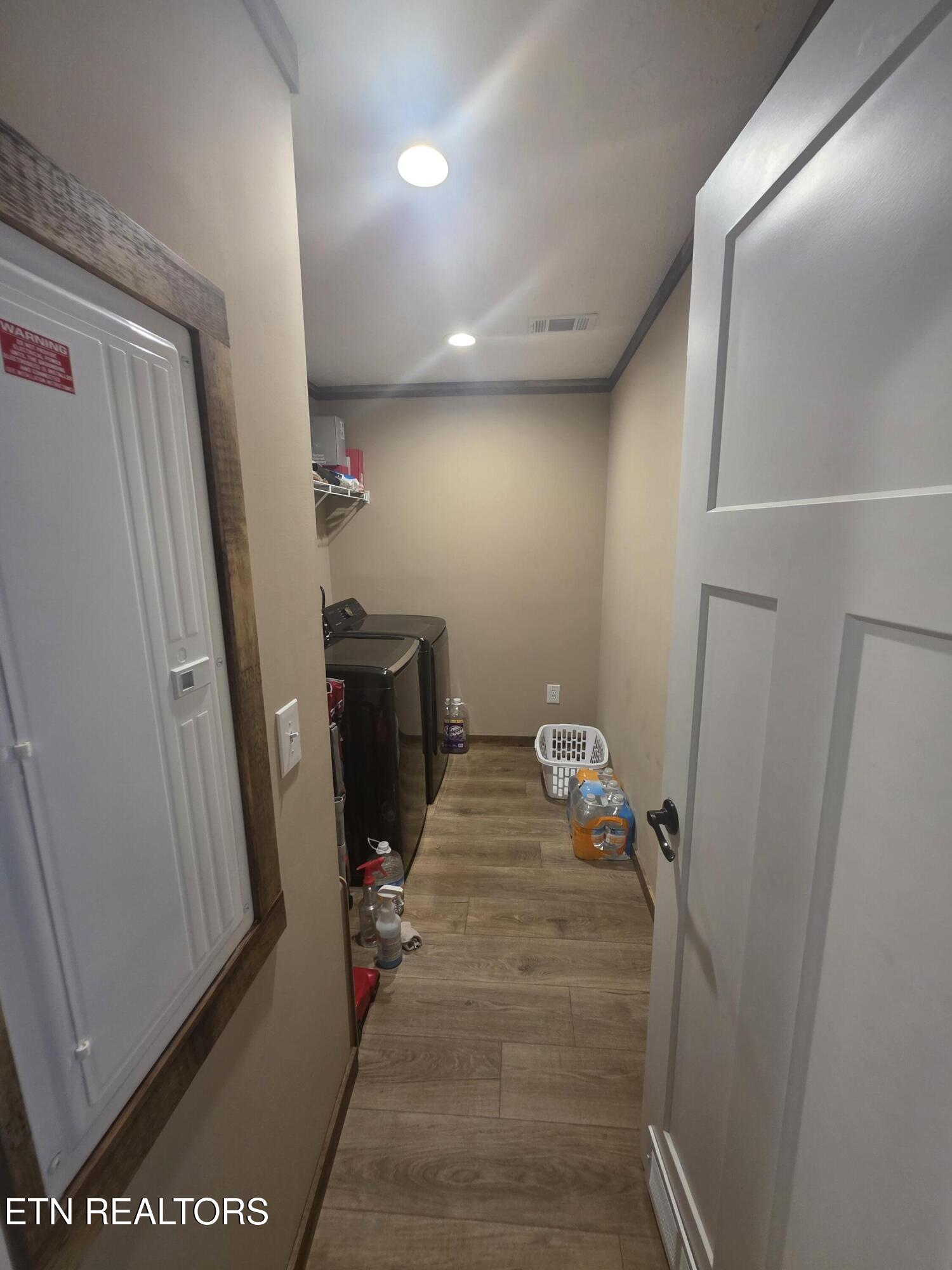 812 W 3rd Avenue Oneida TN 37841