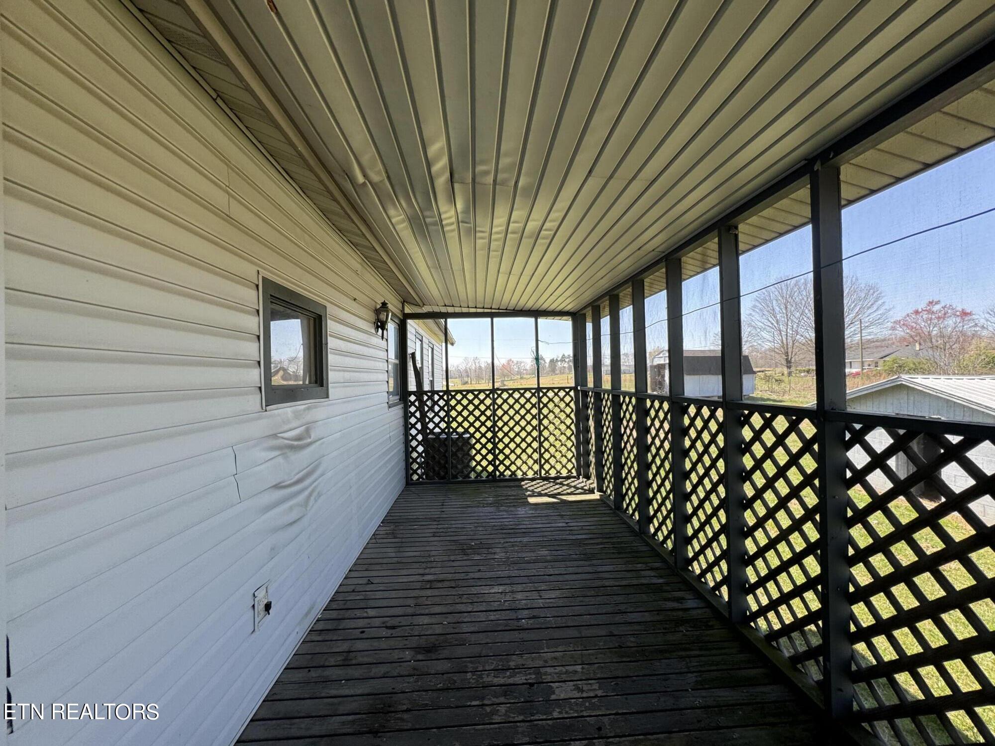 1222 Will Thompson Road Sparta TN 38583