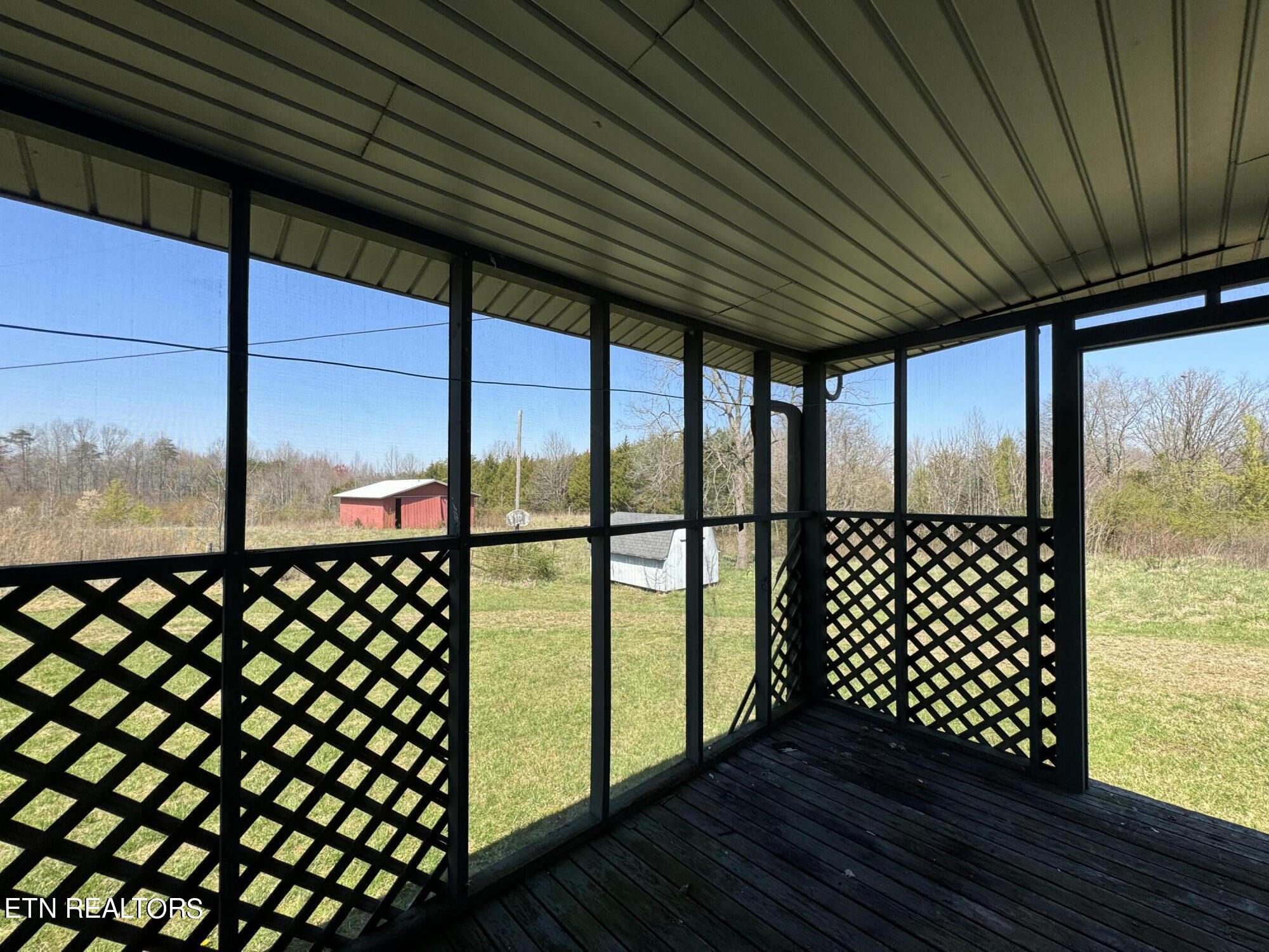 1222 Will Thompson Road Sparta TN 38583