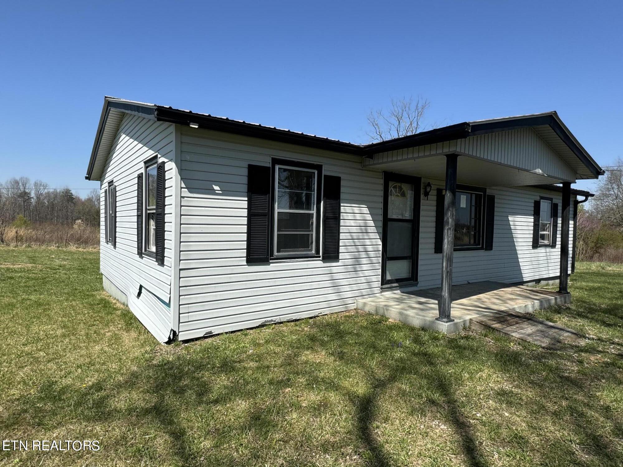 1222 Will Thompson Road Sparta TN 38583