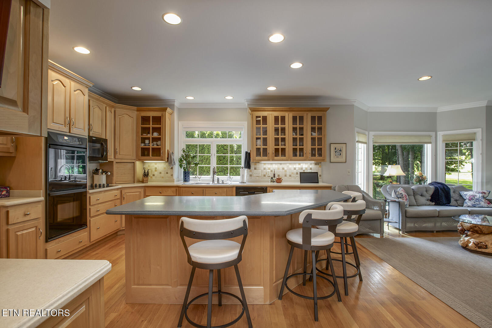 124 Geya Circle Loudon TN 37774
