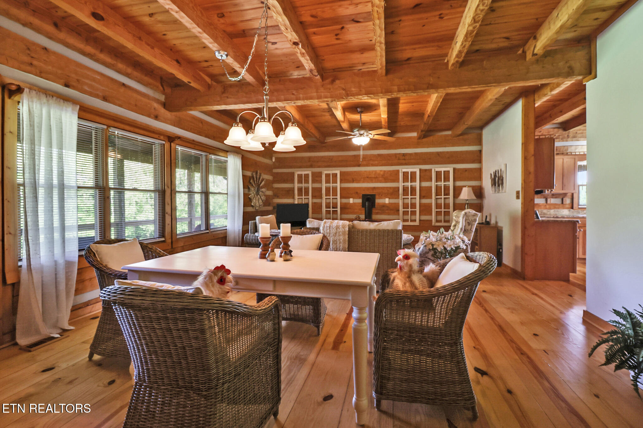 871 Poplar Creek Road Oliver Springs TN 37840